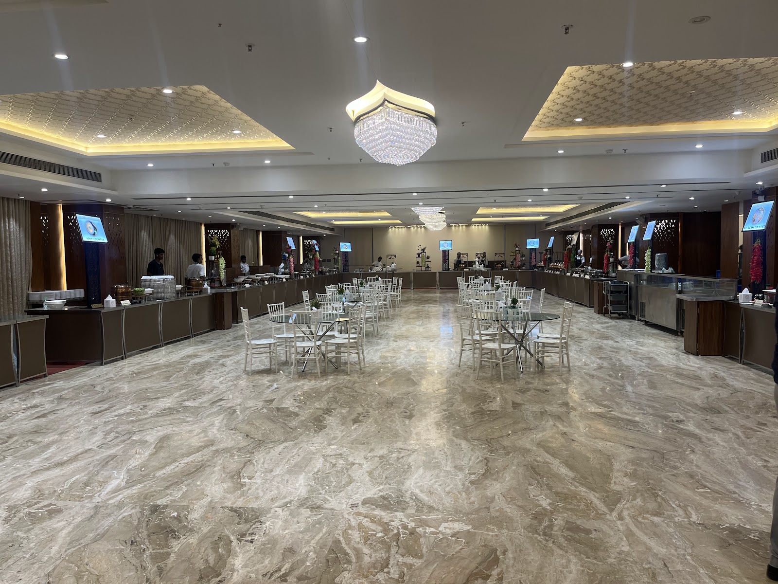 Nirala Crystal Banquet, Mumbai — photo 2