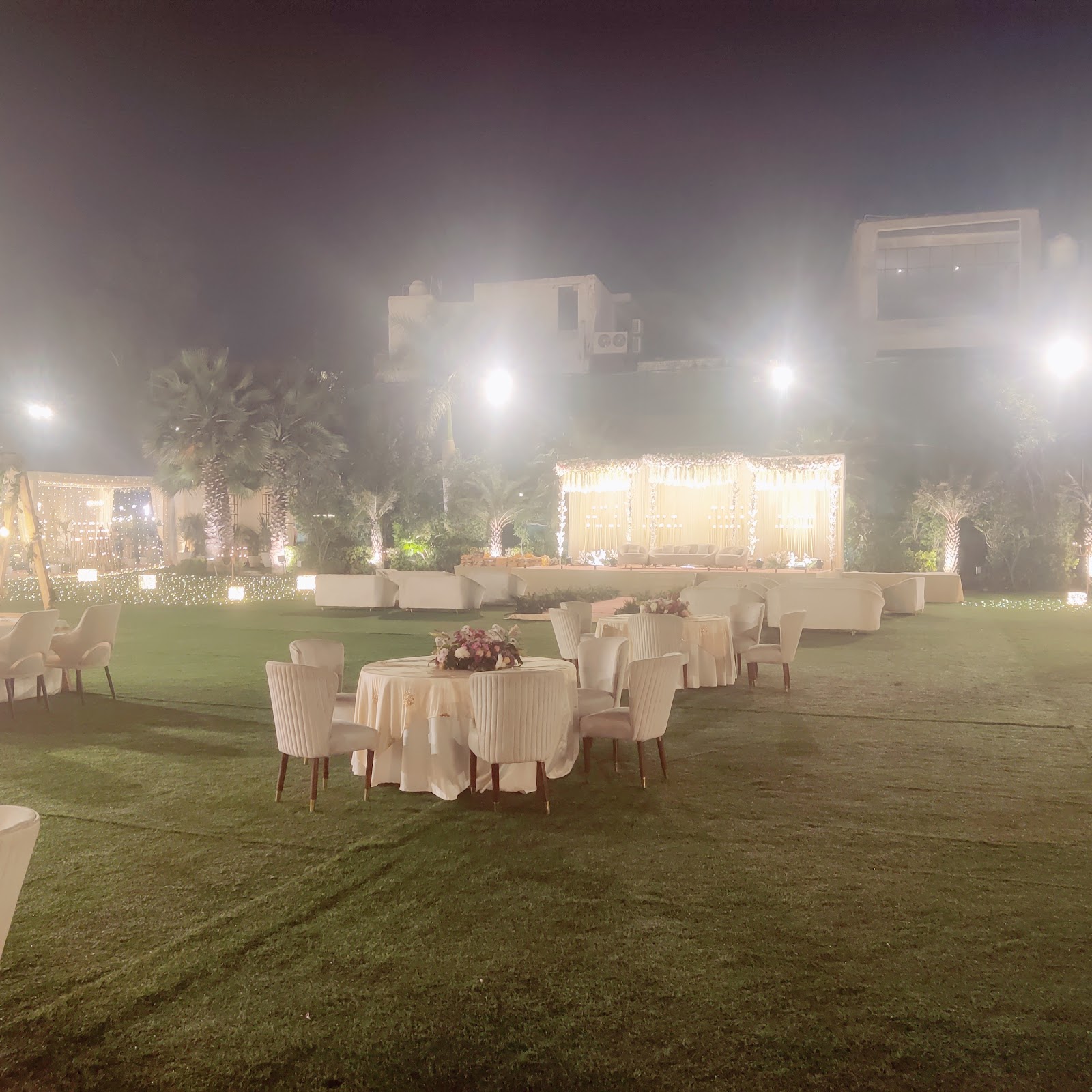 Aurum Banquet Hall & Farm, Delhi — photo 1