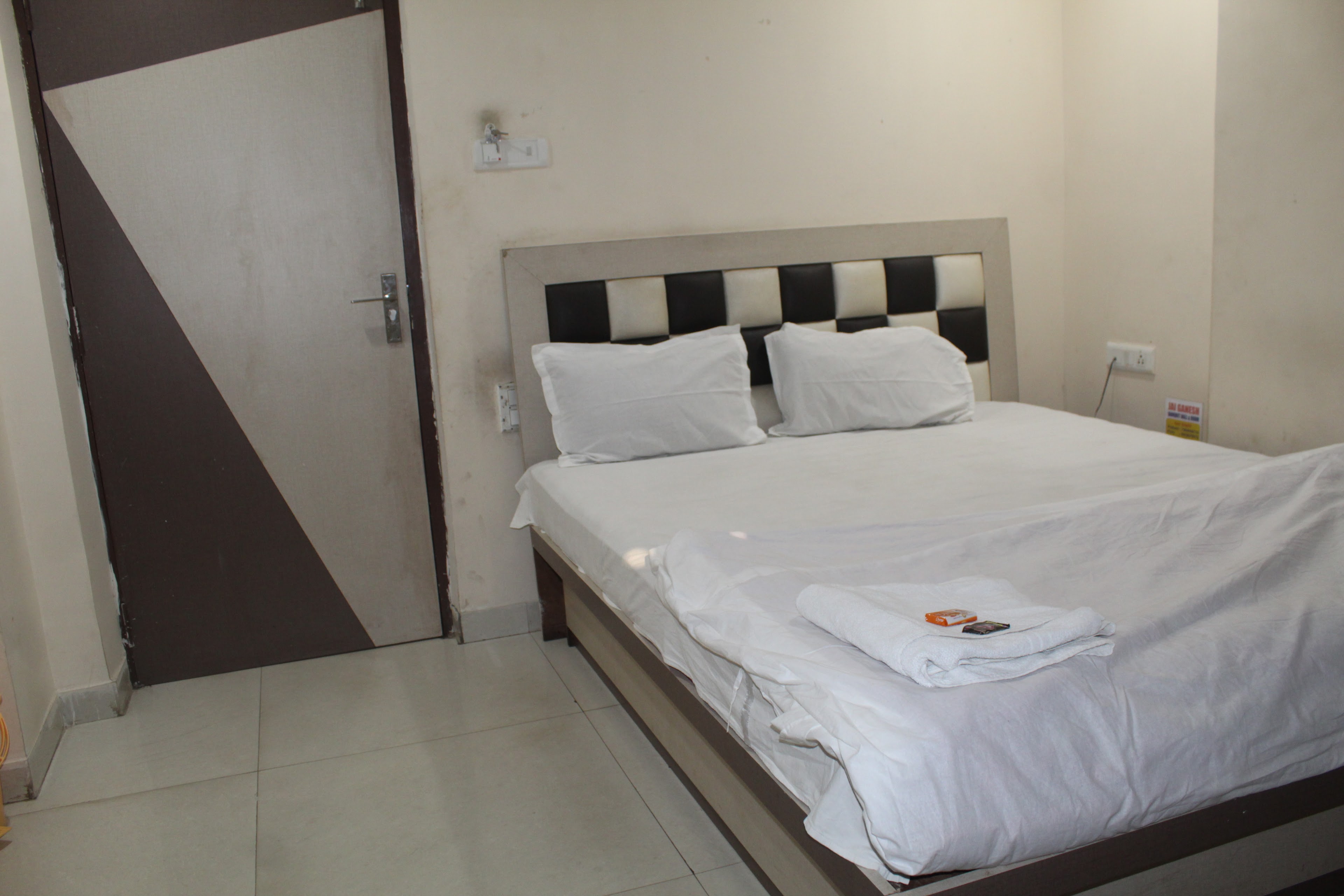 Jai Ganesh Banquet Hall & Rooms - Top Hotel | Banquet Hall Dhanbad, Dhanbad — photo 5