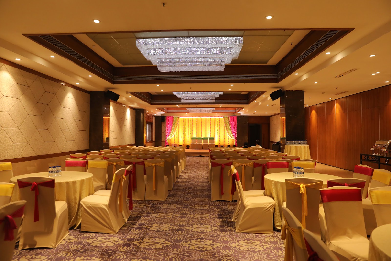 Vivette Banquet in Malad, Mumbai, Mumbai — photo 1