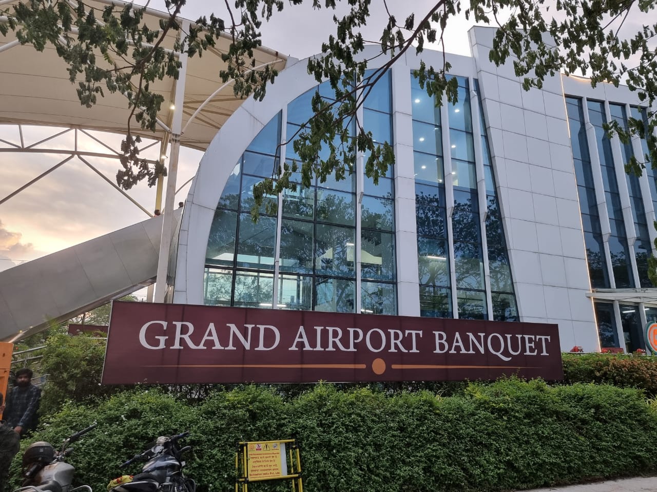 Grand Airport Banquet, Nagpur — photo 1