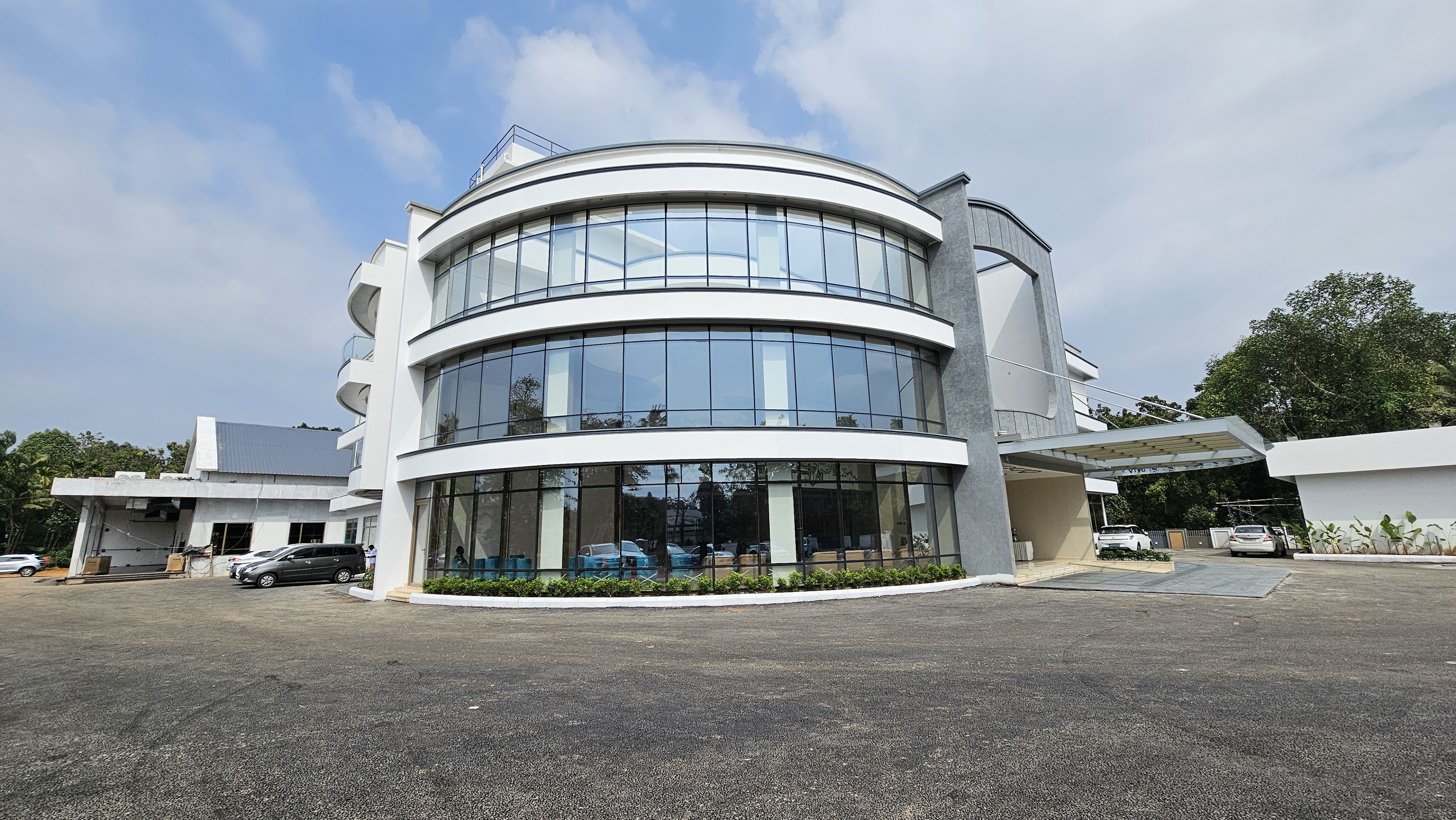Kottayam Grand Hotel & Convention Centre, Kottayam — photo 1