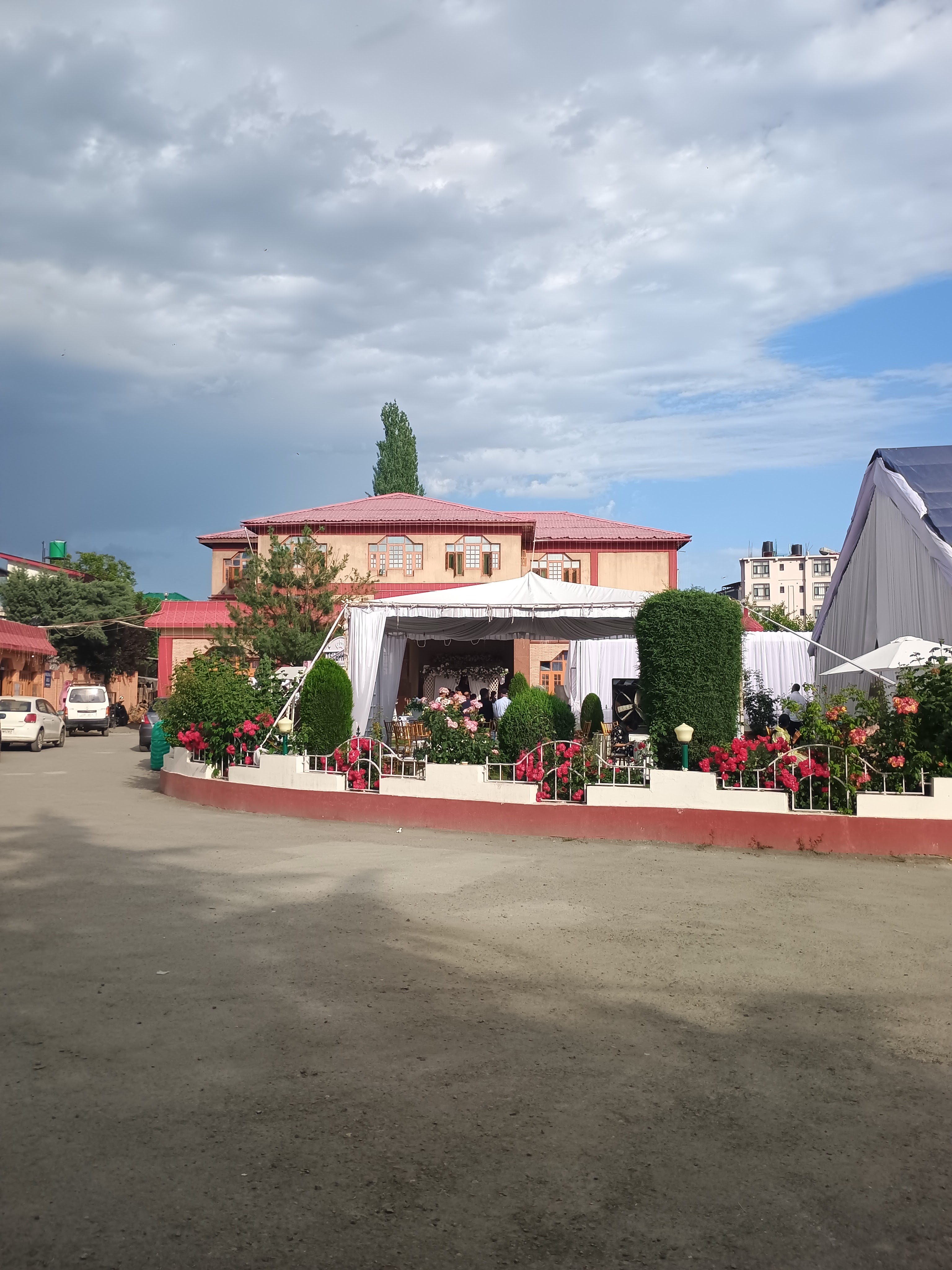 Dr. Sir Muhammad Iqbal Convention Centre, Srinagar — photo 3