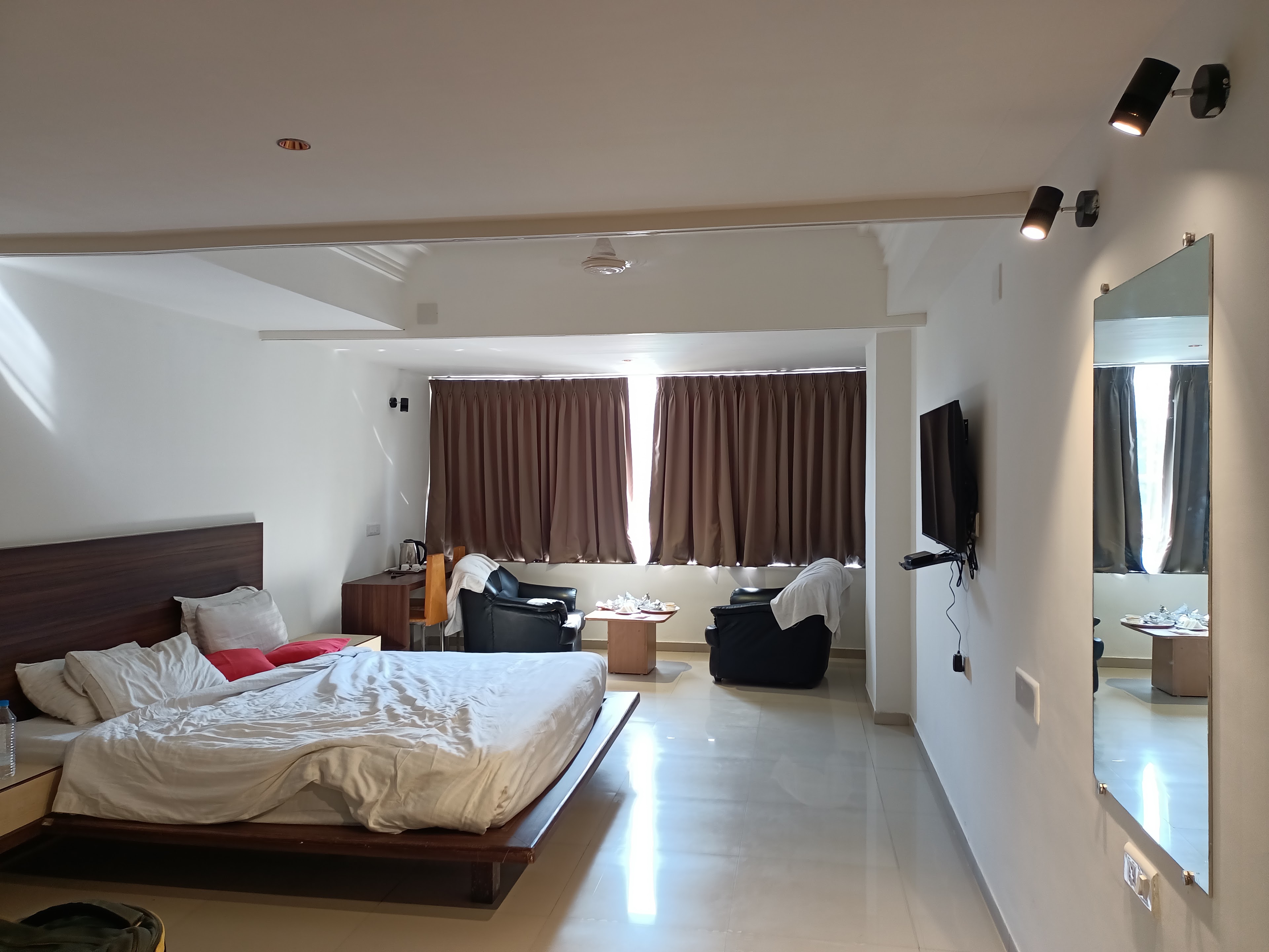Infocity Club And Resort, Gandhinagar — photo 2