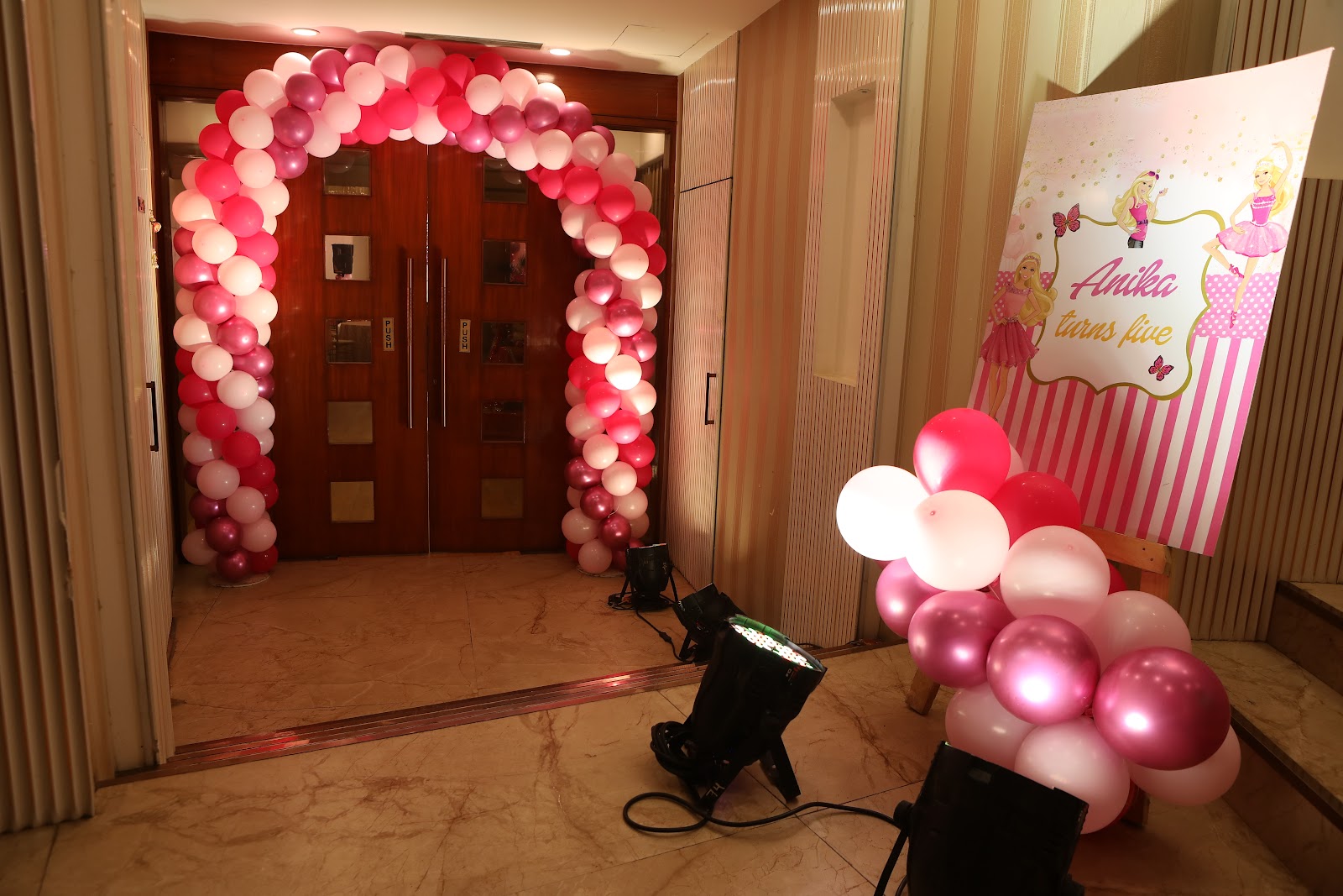 Anjali & Aditya — Mumbai 4
