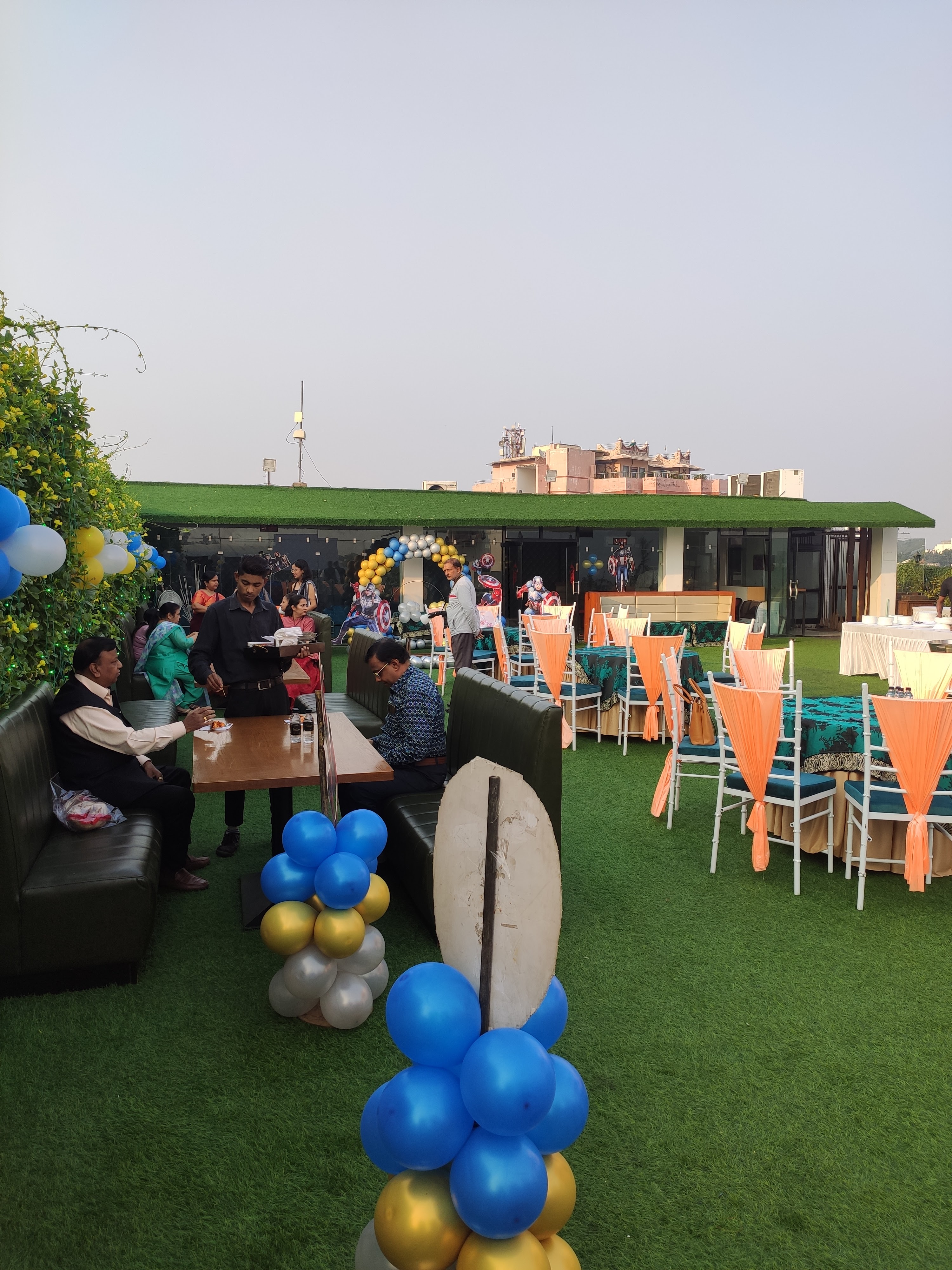 Crystal- Banquet and Rooftop Restaurant, Kanpur — photo 4