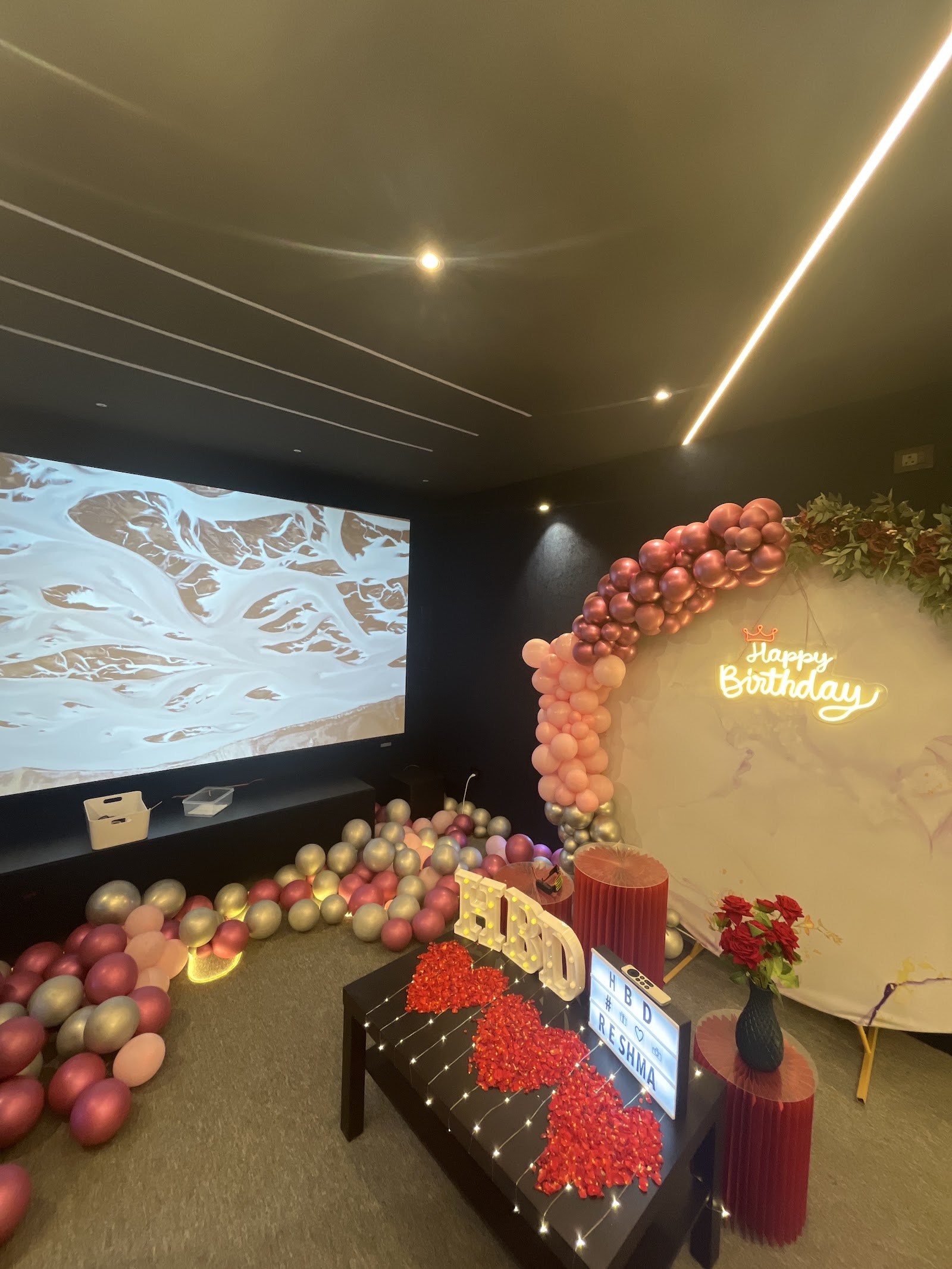 Binge 'n Bash - Private Theaters - Hitec City, Hyderabad — photo 9