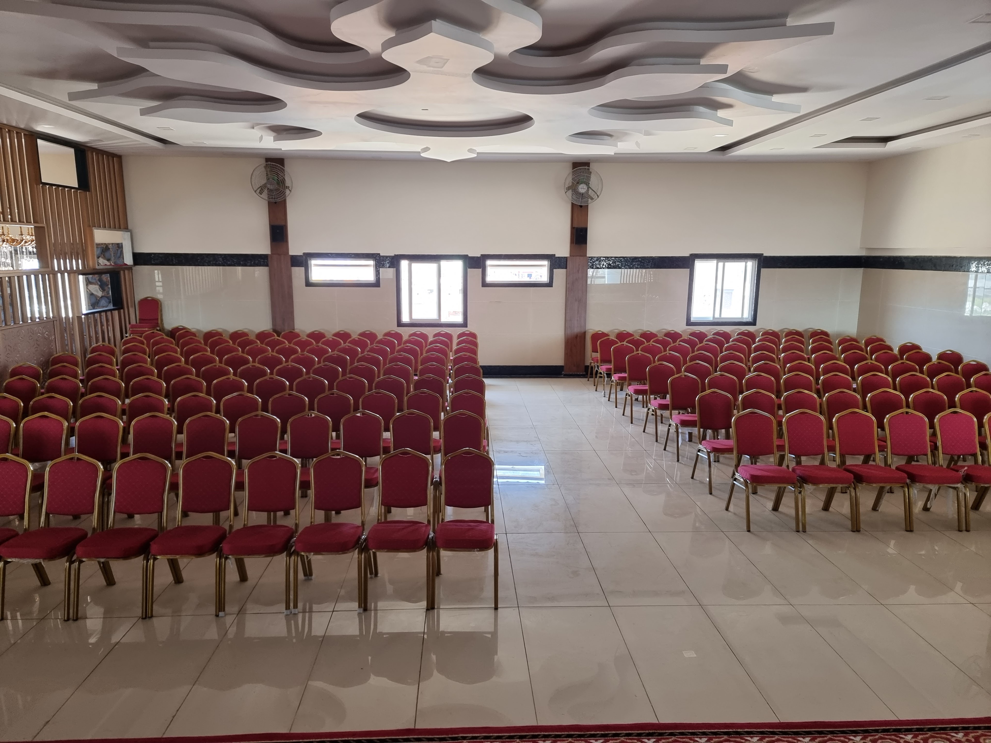 The Golden Palace, Kolar — photo 2
