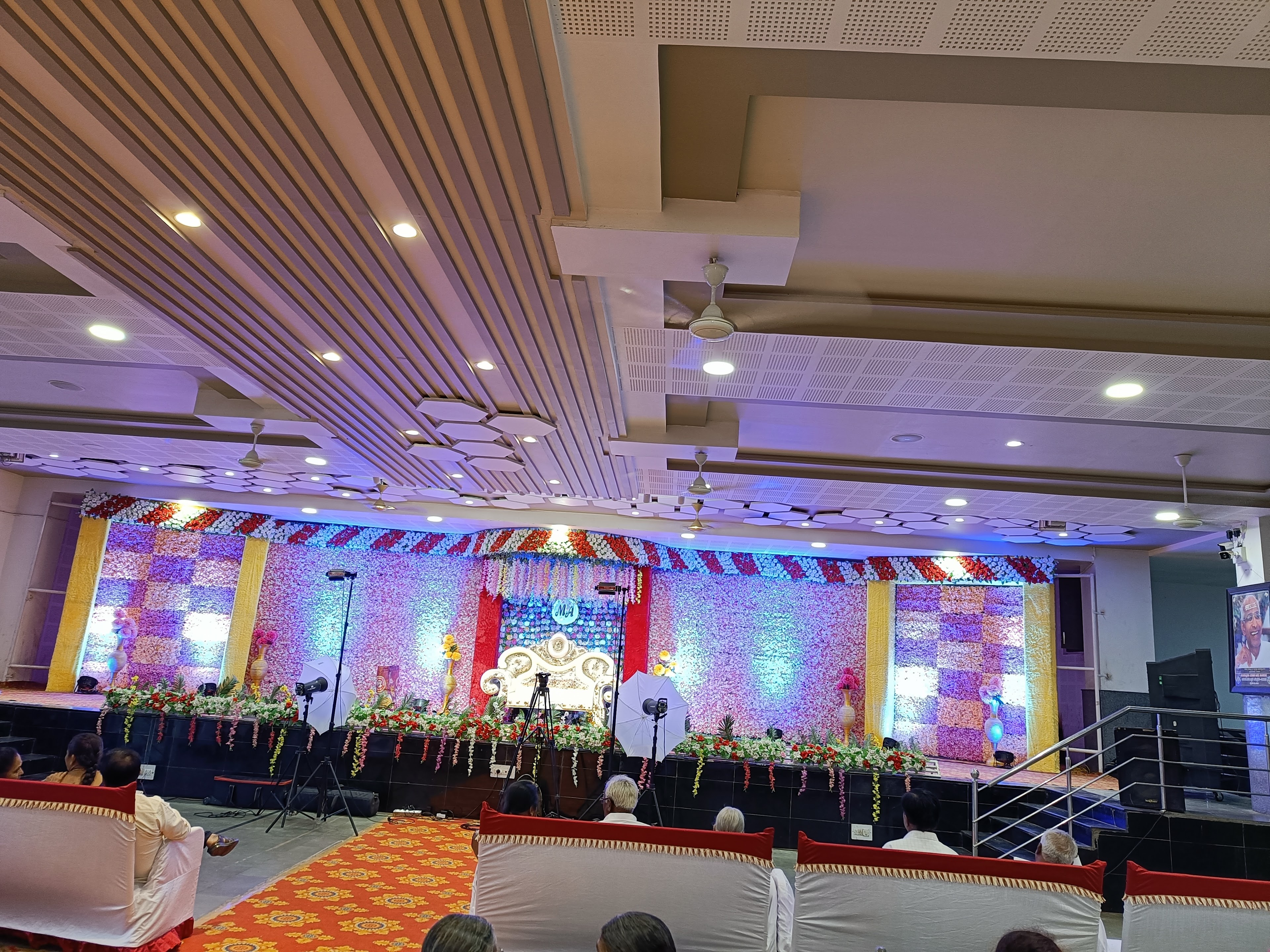 Shivasharane Hemareddy Mallama Kalyan Mantapa, Vijayapura — photo 6