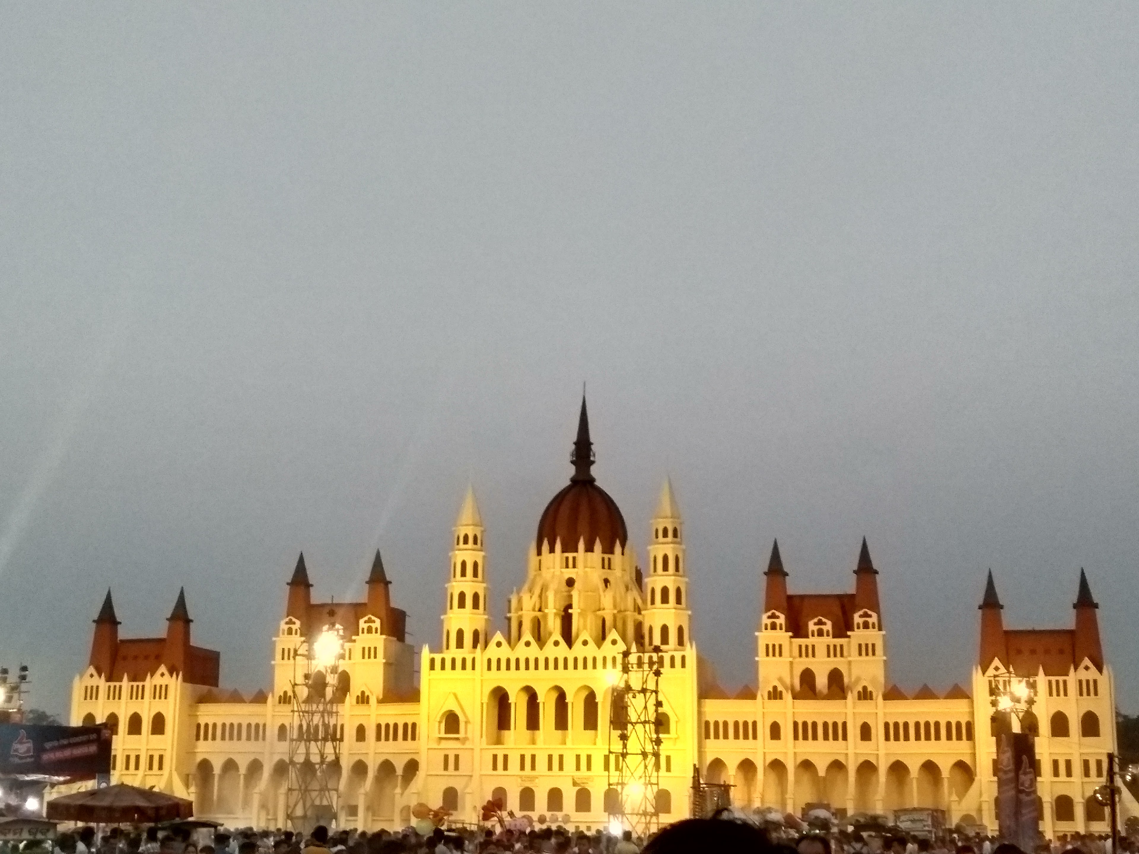 Best season to marry in Mumbai