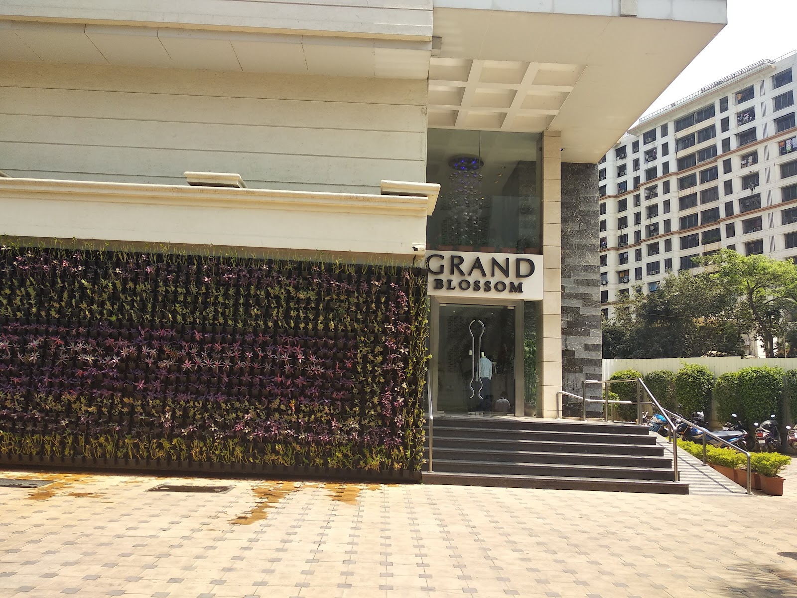 Grand Blossom, Mumbai — photo 7