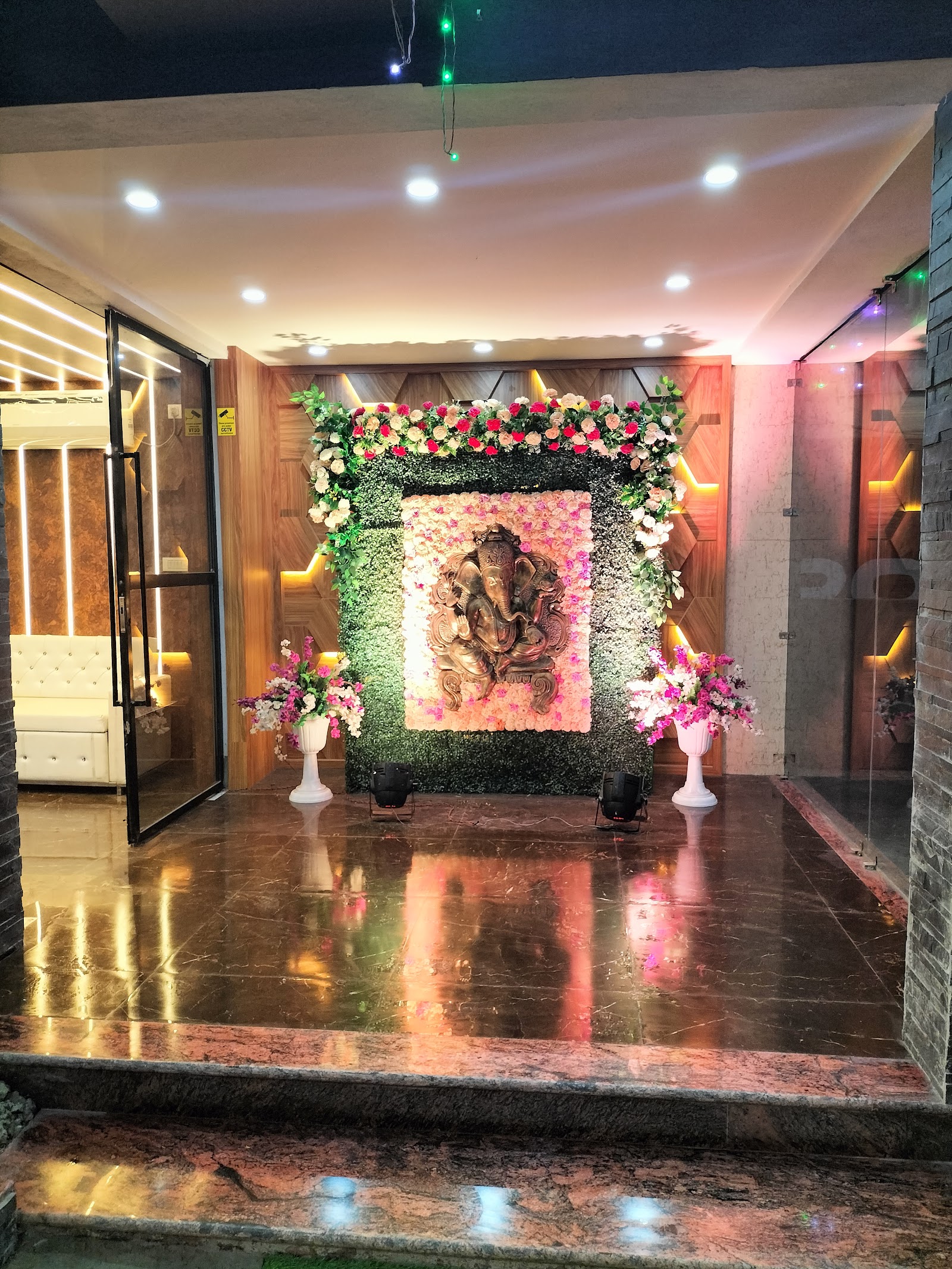 VERMILLION BANQUET - Best Wedding Venue in Rajarhat, Kolkata — photo 10