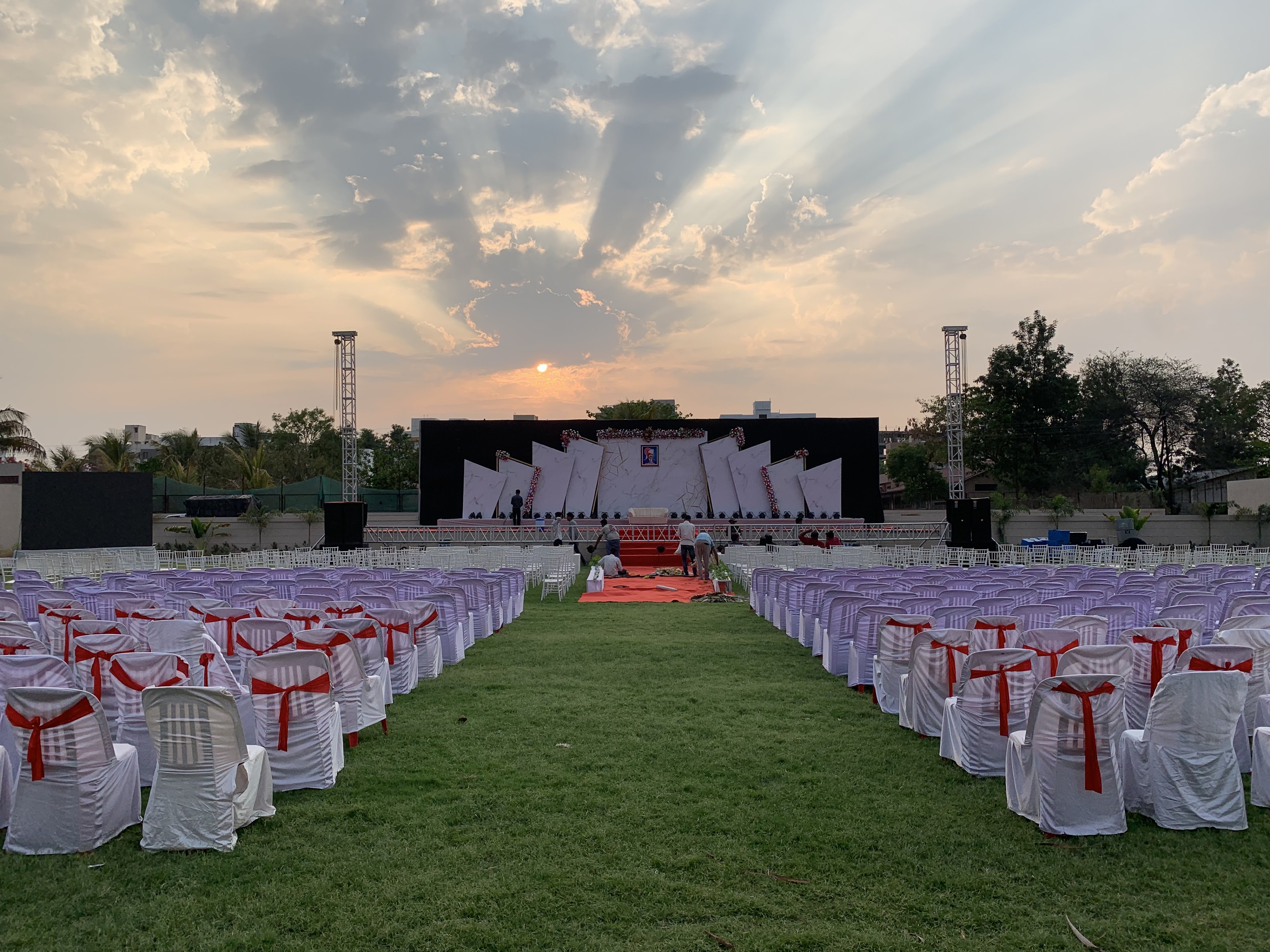The Legacy Lawns & Banquets, Nashik — photo 1
