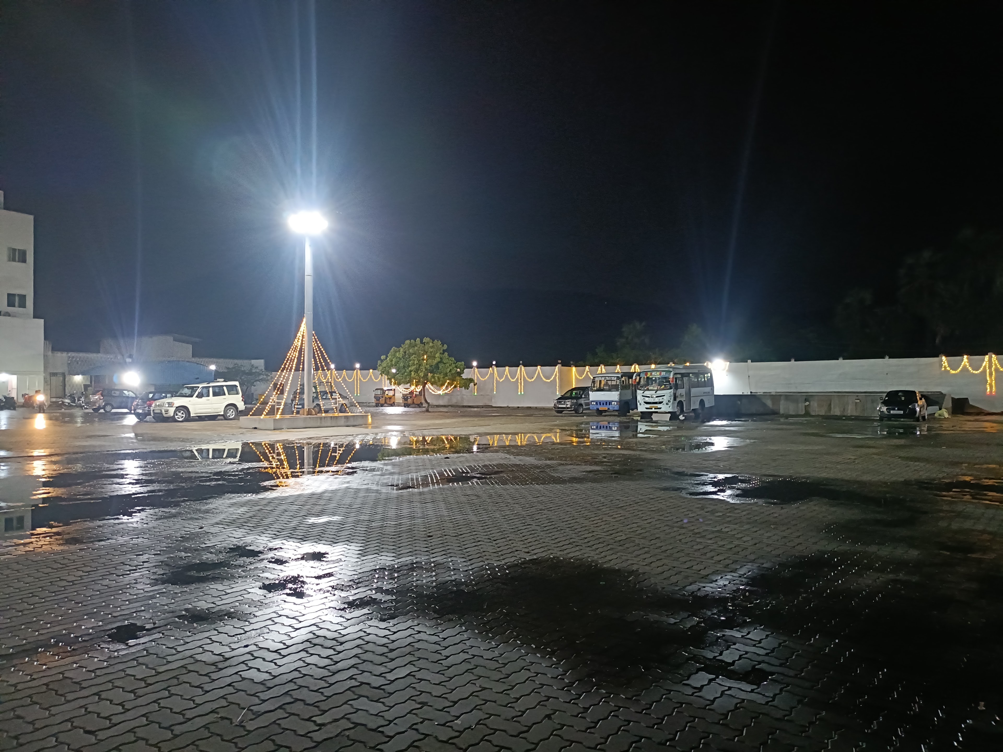 Vaigai Jothi Mahal A/C, Chengalpattu — photo 5