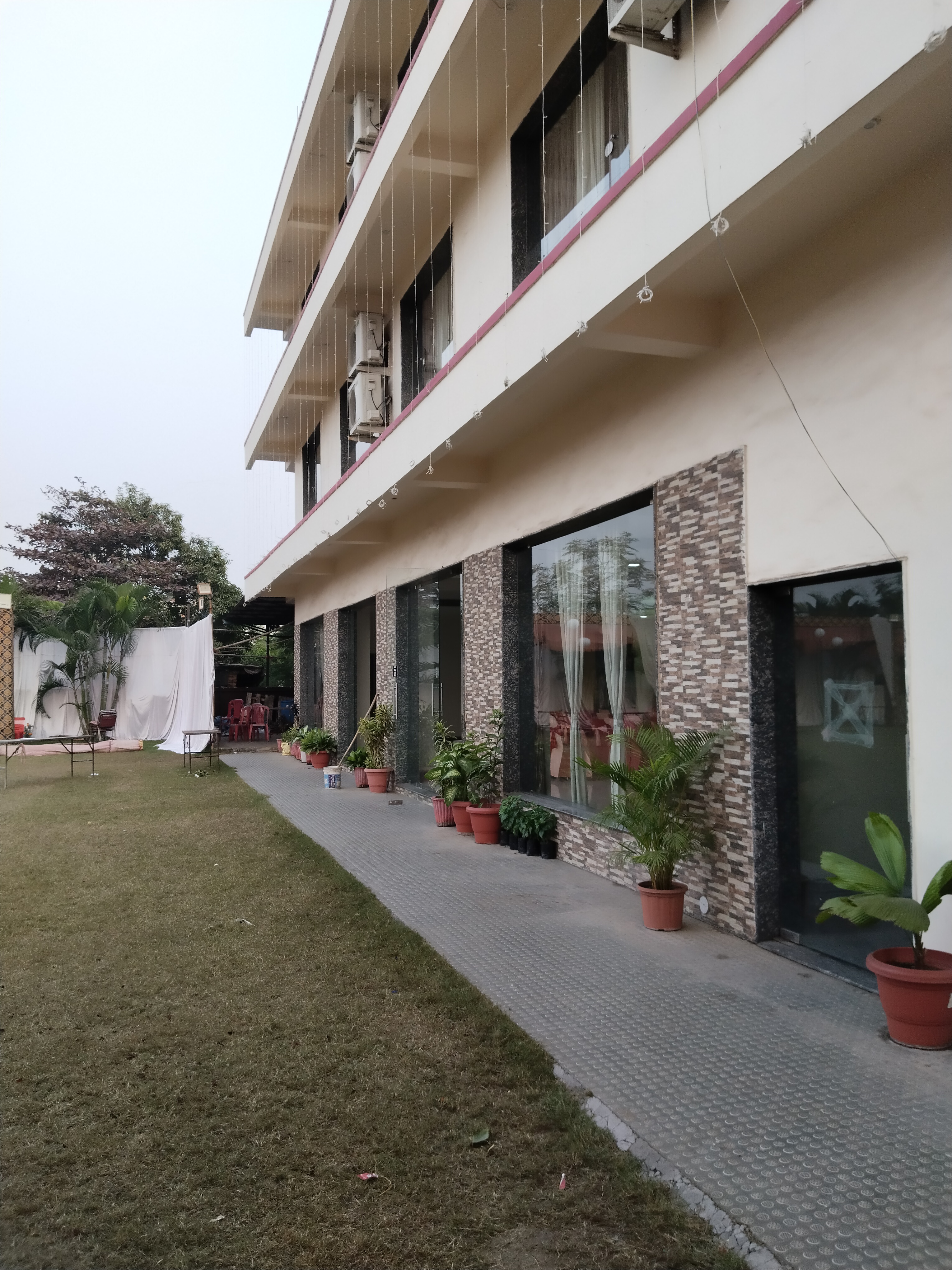 SHRISTI LAWNS & BANQUET, Raipur — photo 10