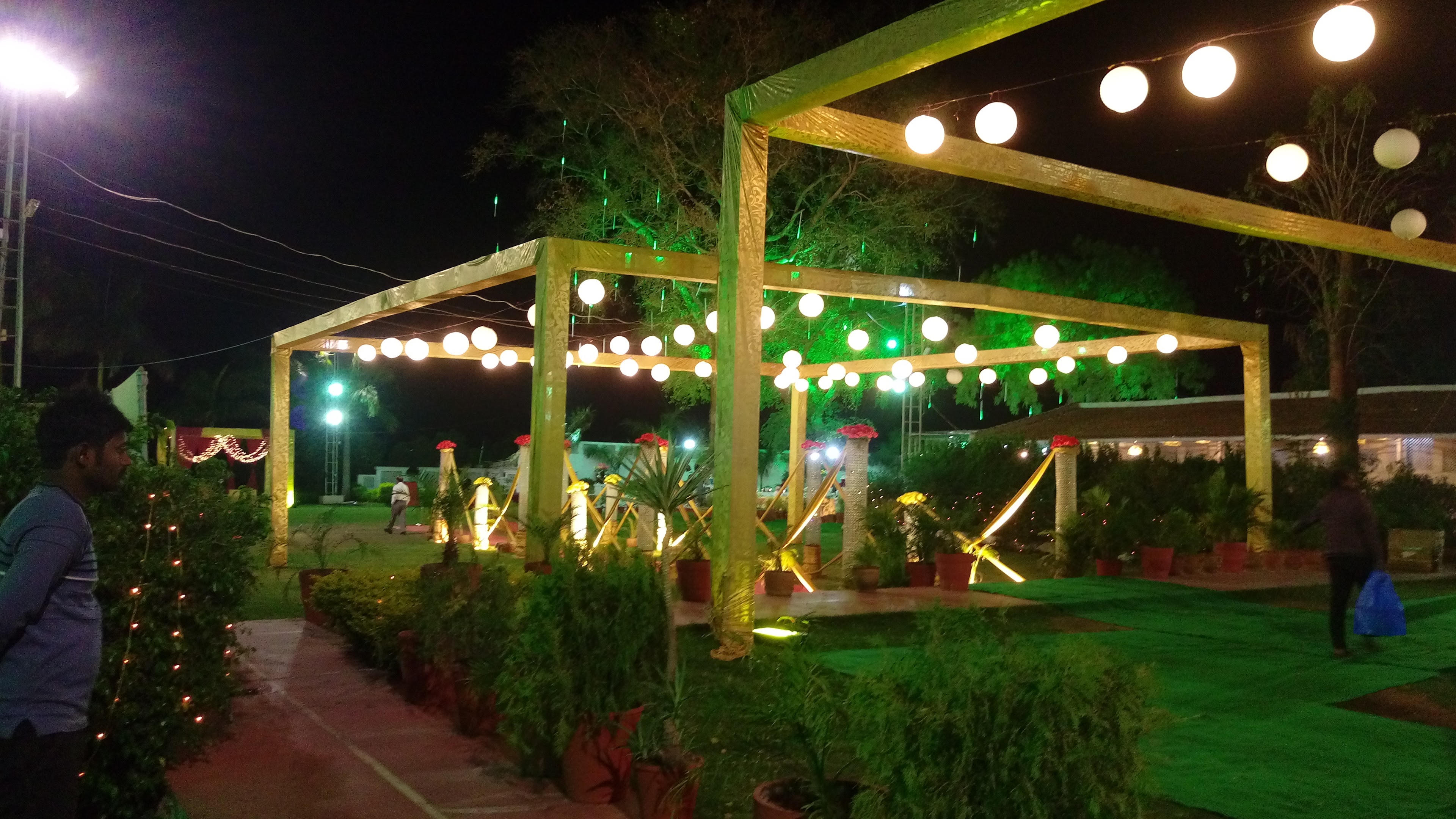 Four Seasons Lawn, Bhopal — photo 5