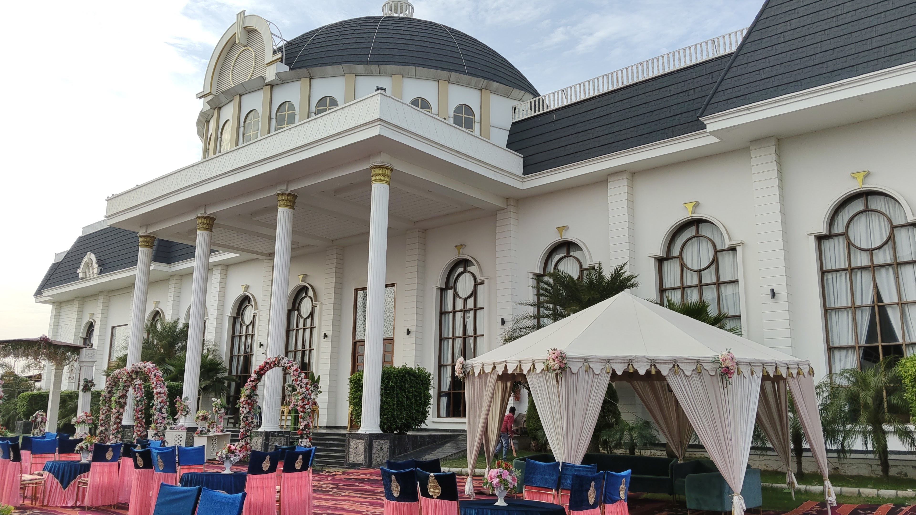 The Grand Castle, Mohali — photo 4