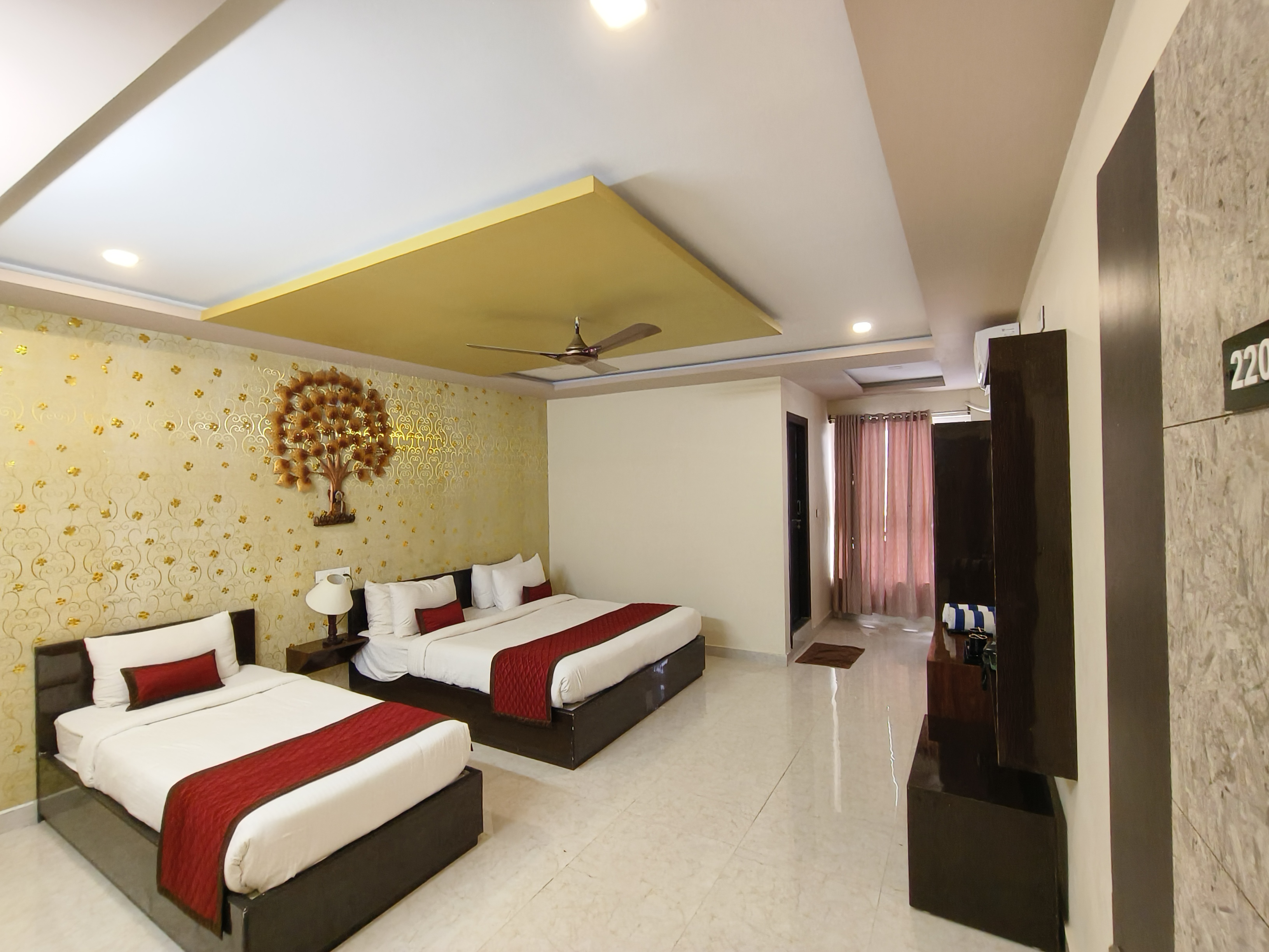 Binary Exotica Luxury Hotels & Resorts, Allampura — photo 7