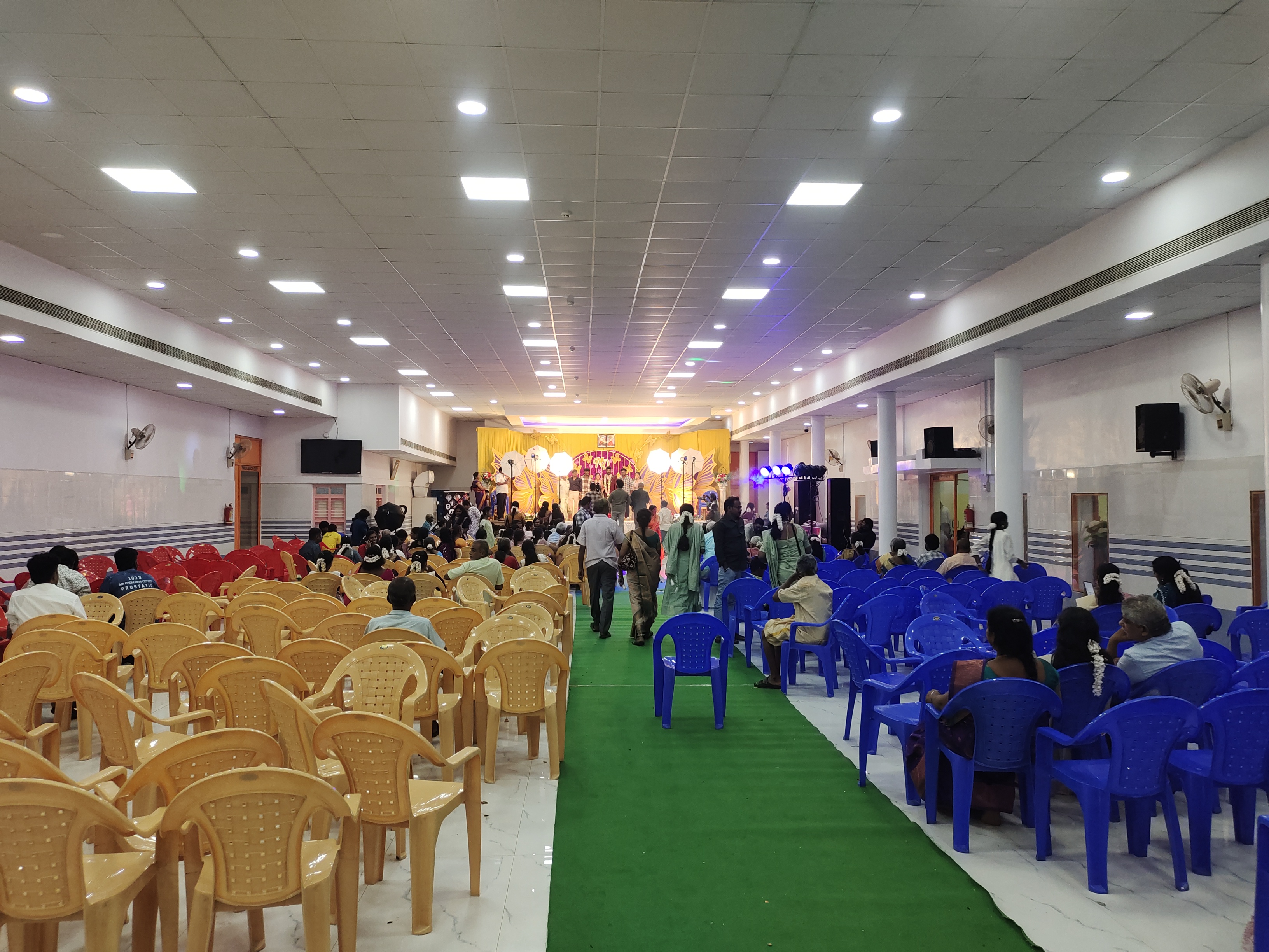 SURIYA MAHAL A/C, Sivakasi — photo 2