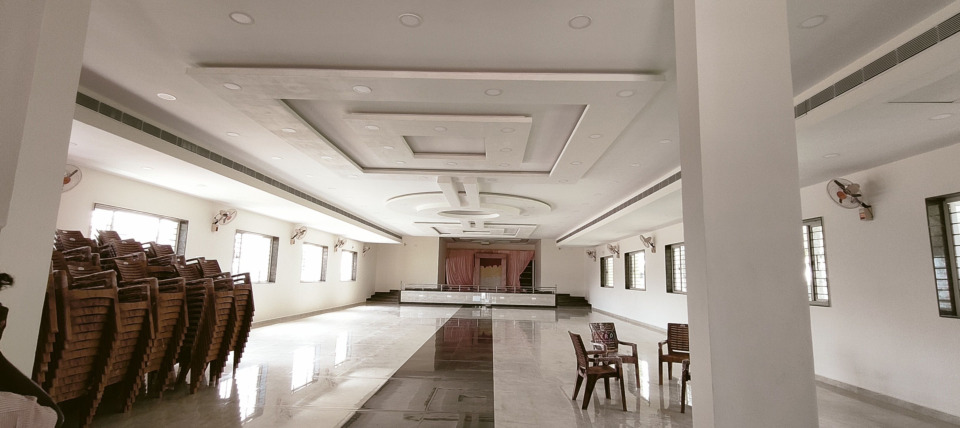 VSC Mahal A/C, Adukkamparai — photo 7