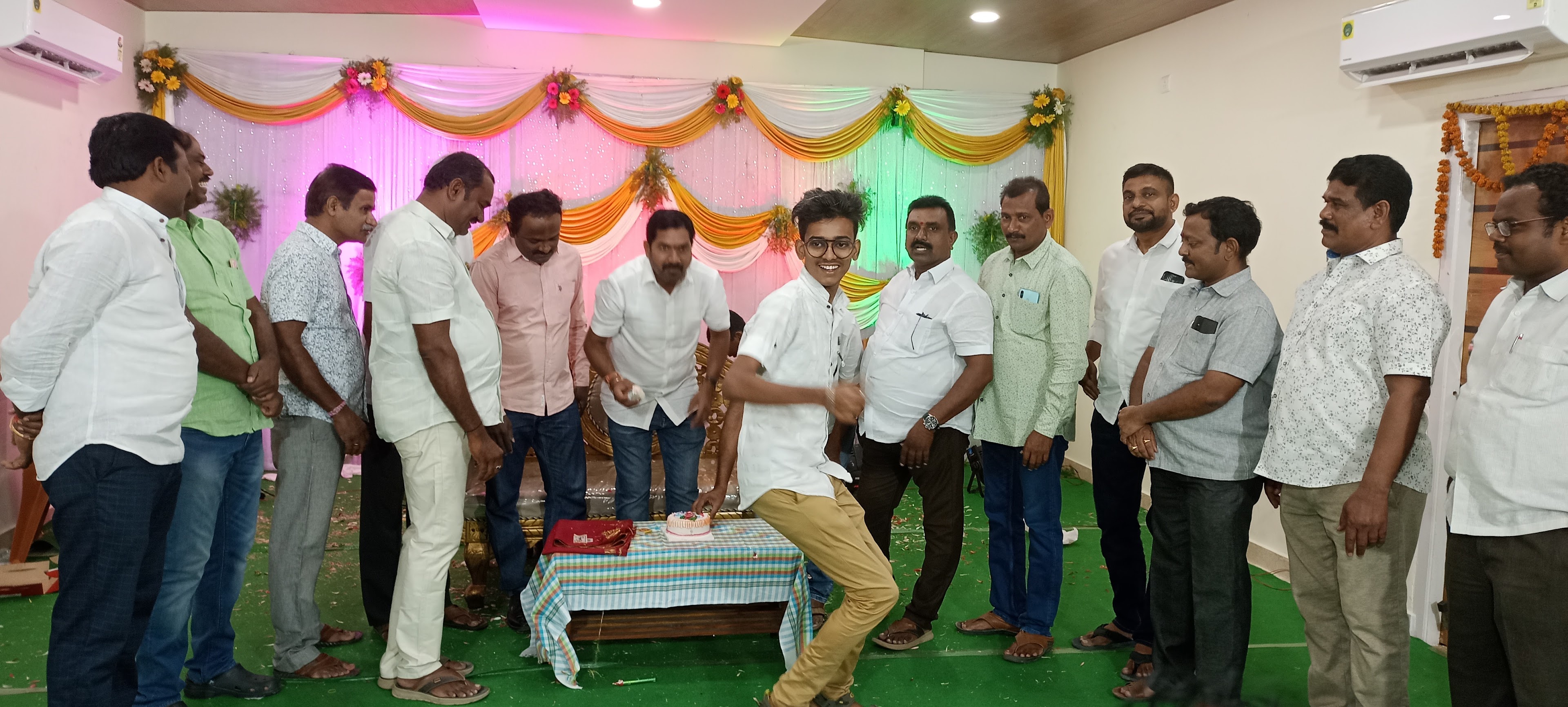 Reddy's Convention A/C - Godavarikhani City, Ramagundam — photo 4