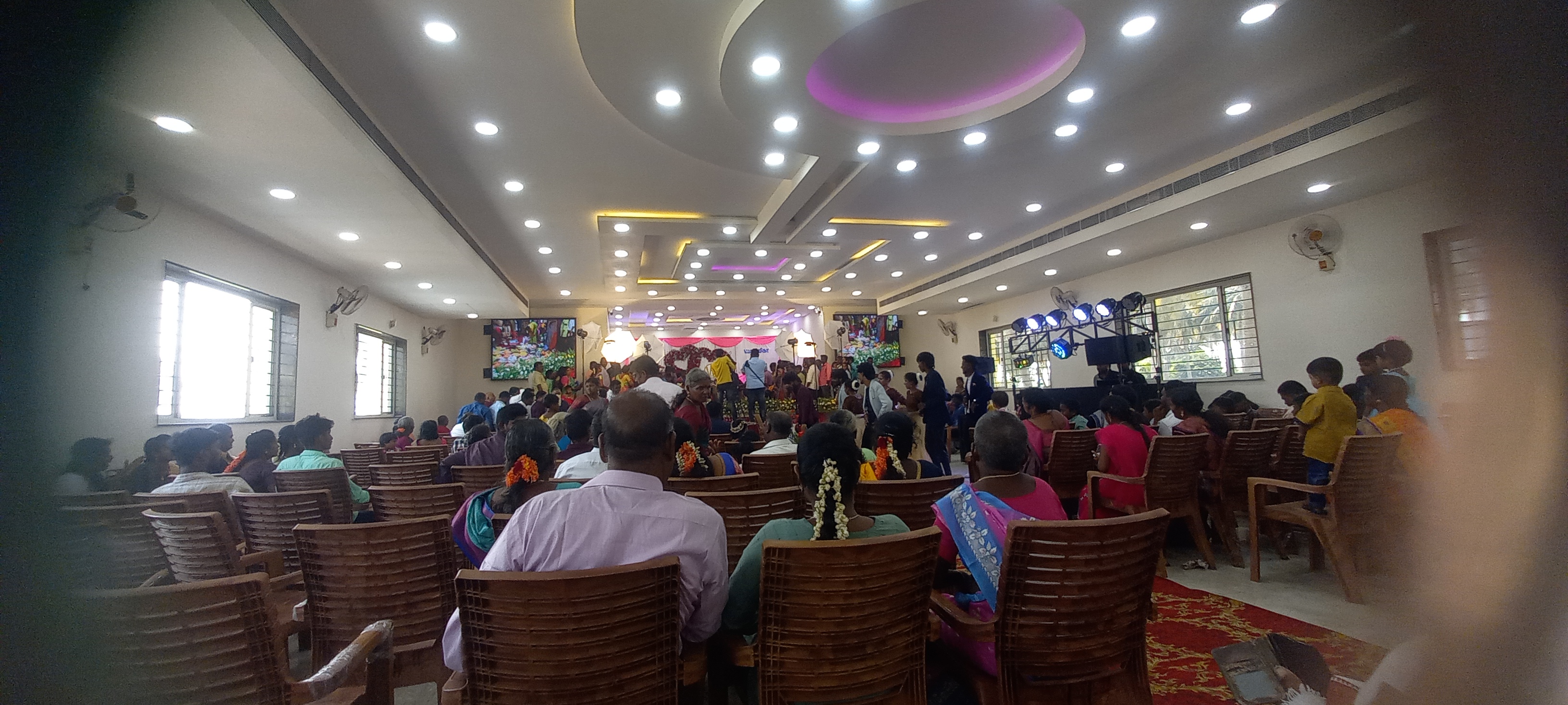 VSC Mahal A/C, Adukkamparai — photo 8