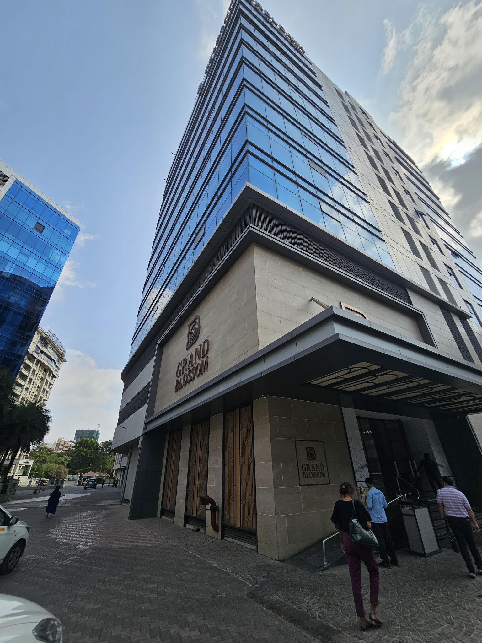 Grand Blossom, Mumbai — photo 3