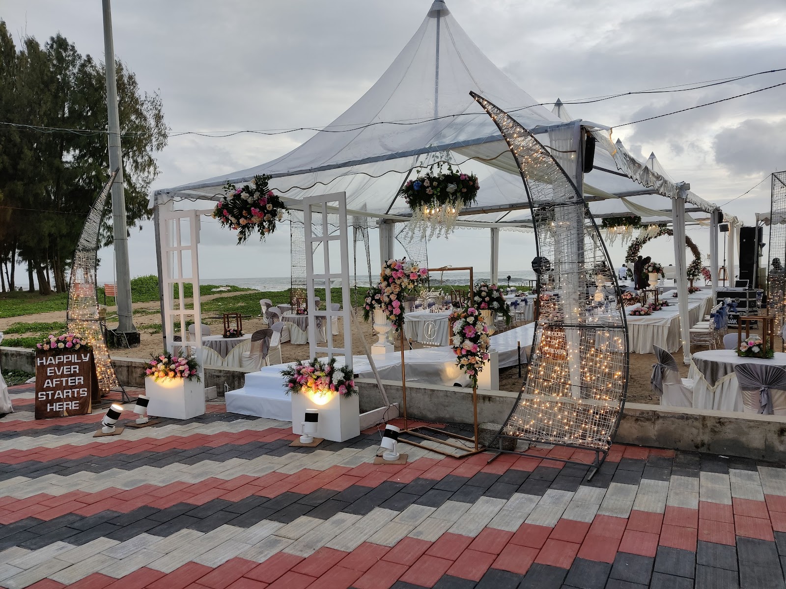 Outdoor beach wedding spot, Thrissur — photo 10