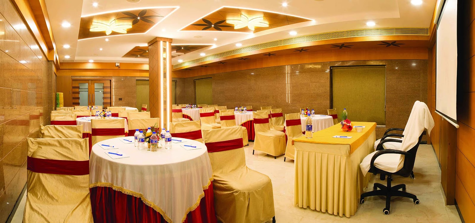 Amirtham - Mini Hall in Trichy | Party Hall in Trichy, Tiruchirappalli — photo 1