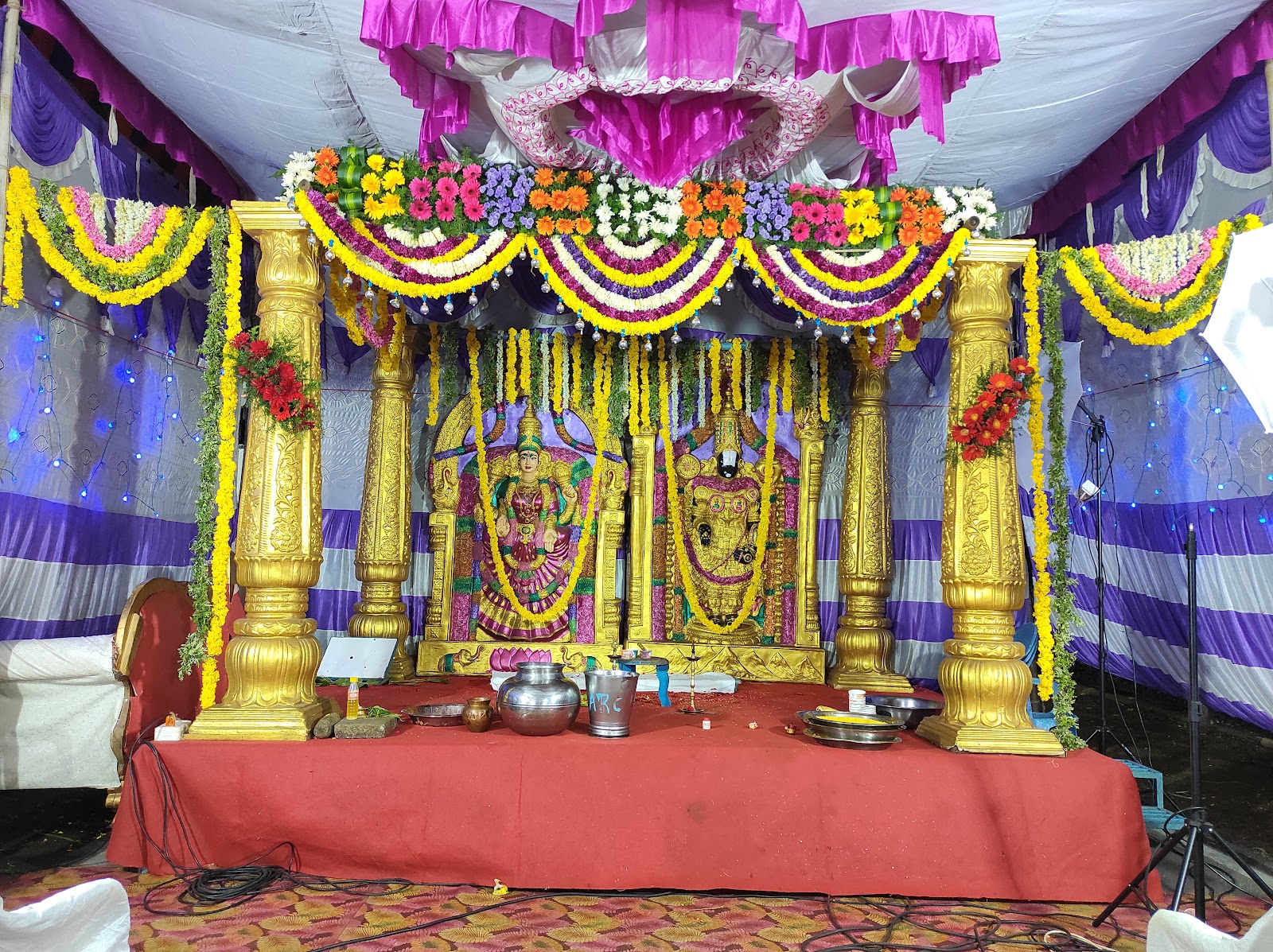 Marriages in tirumala Marriage Contractor booking wedding halls తిరుమలలో వివాహాలు కళ్యాణ మండపం, Tirupati — photo 2