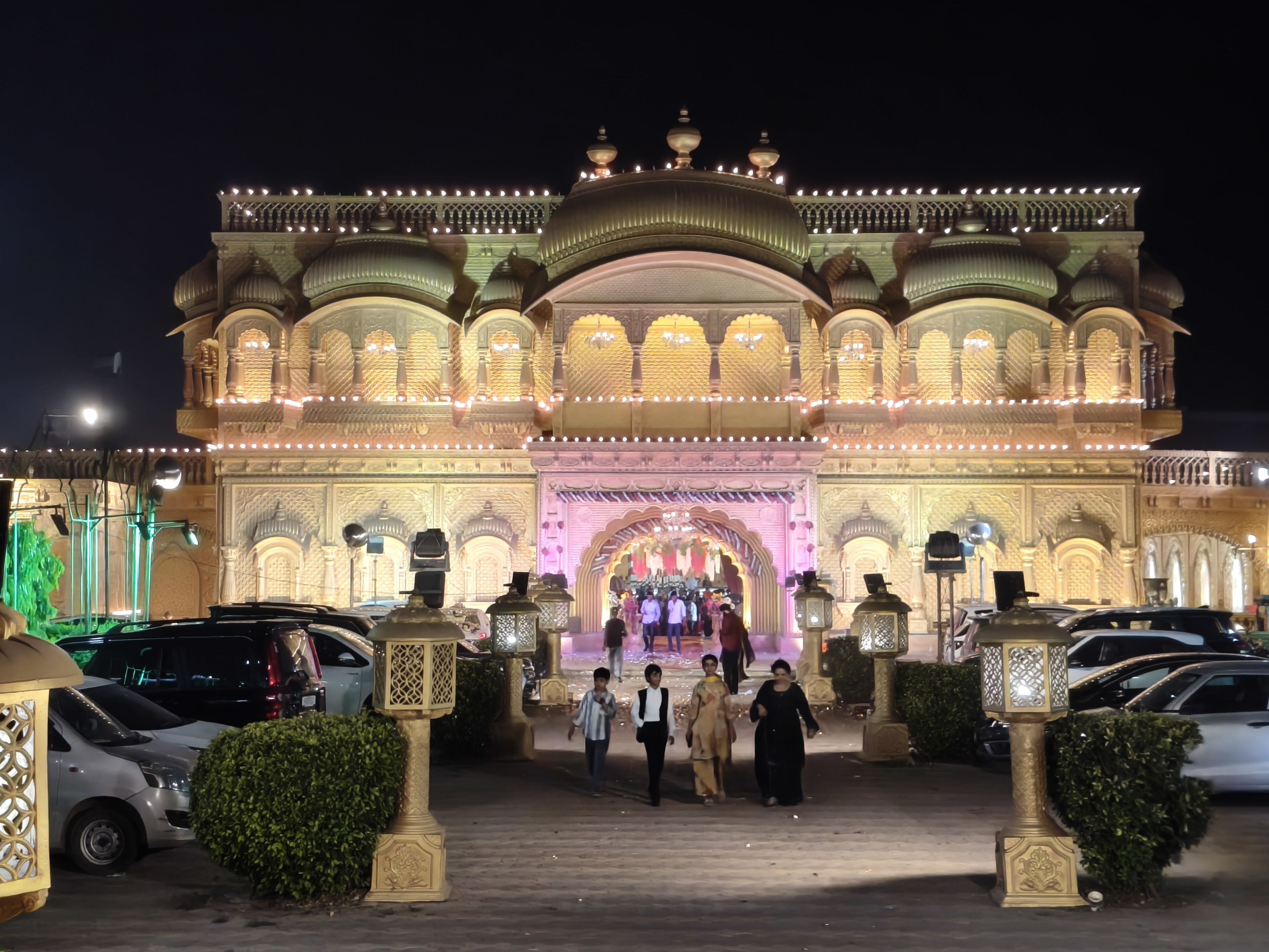 Amit Mahal, Gurgaon — photo 2