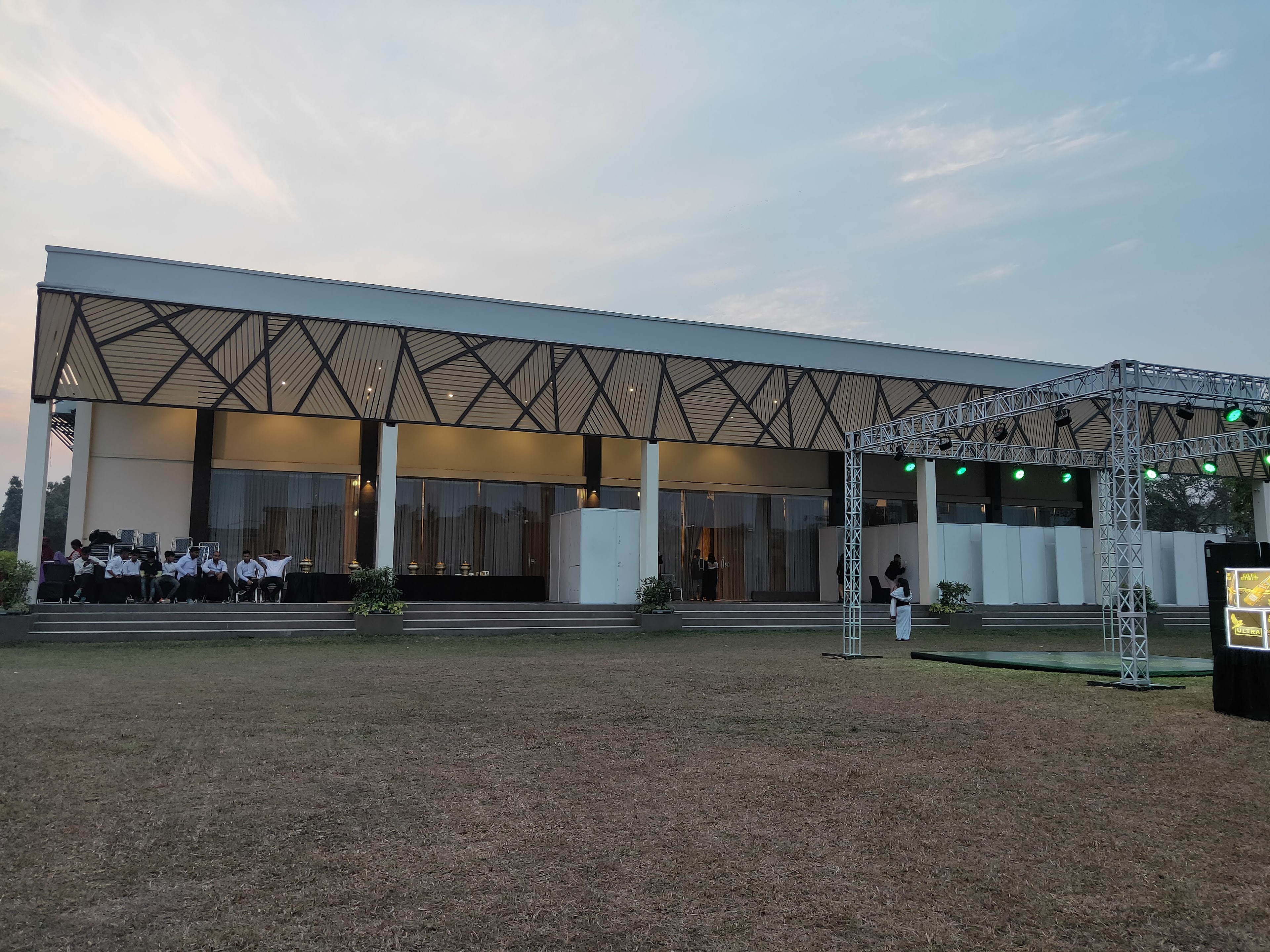 IMPERIΛL ESTATE Banquet Hall & Lawn | Wedding | Events Venue, Guwahati — photo 4