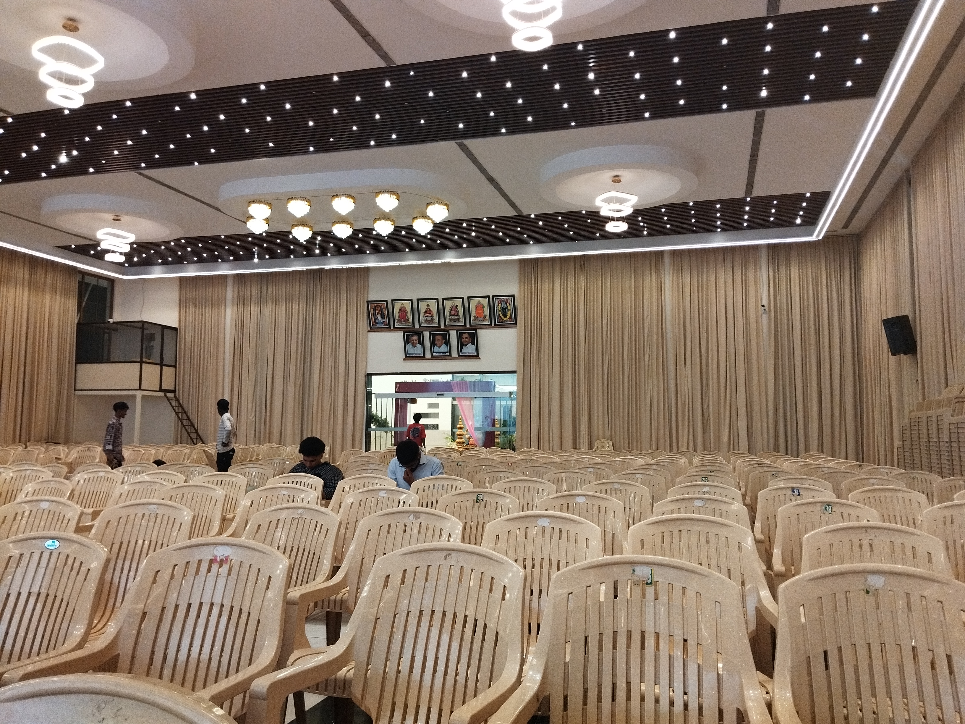 Shri Abhainava Renuka Convention Hall || Daavanagere, Davangere — photo 1