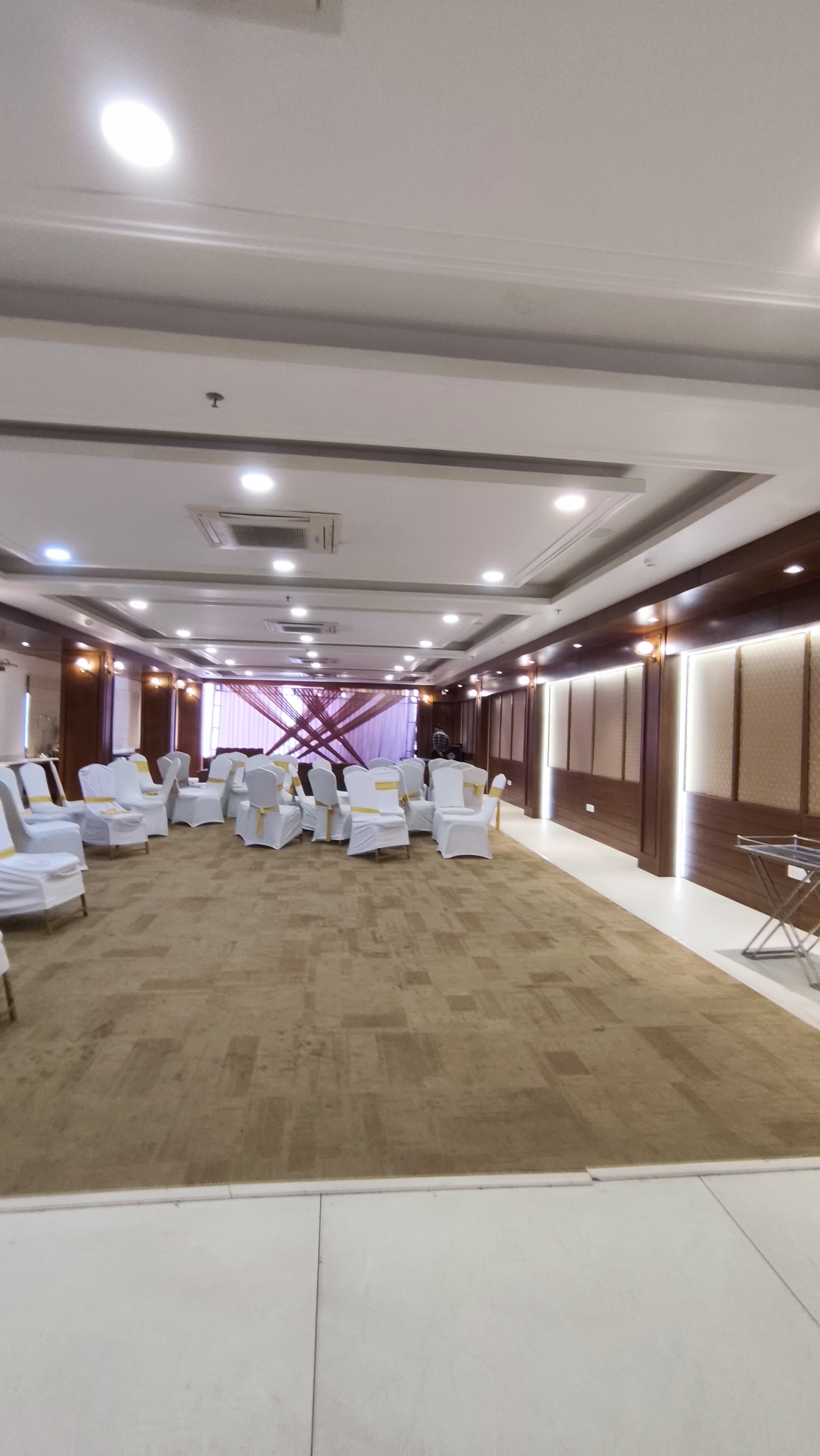 shyam darbar banquet, Varanasi — photo 4