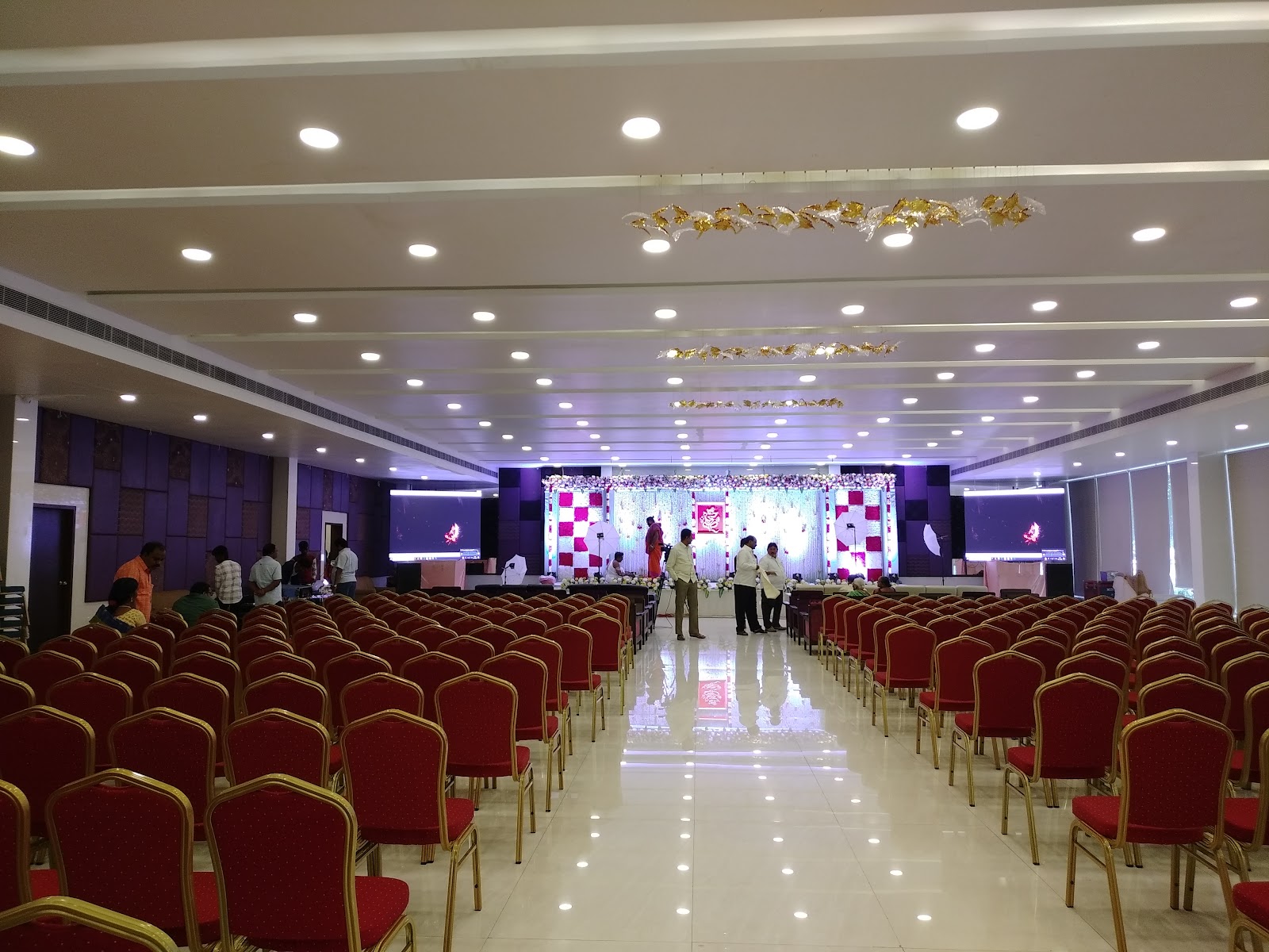 M Convention, Vijayawada — photo 1