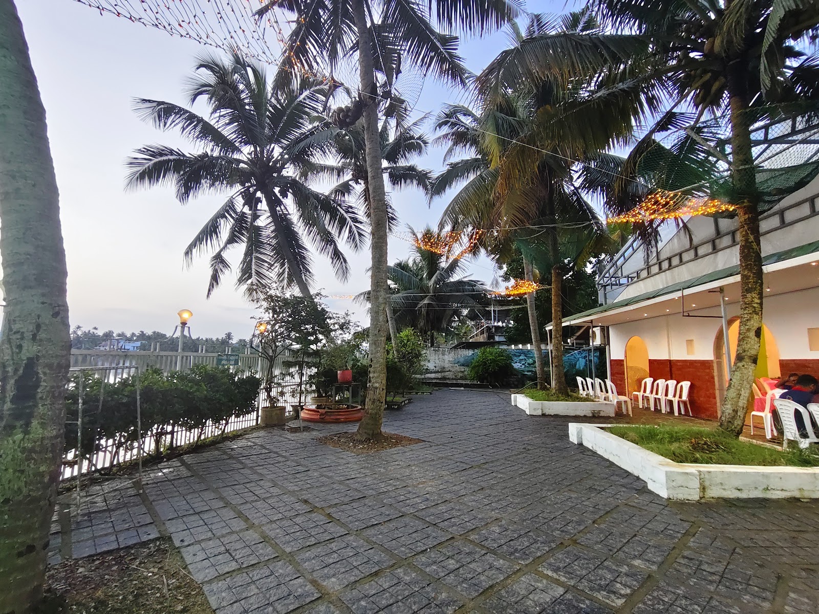 Rose Gardens Function Hall, Kochi — photo 4
