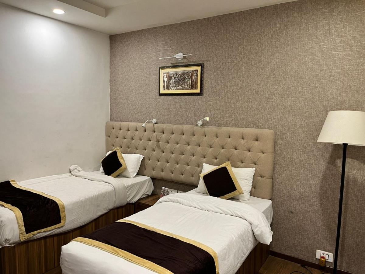 The Crown Hotel & Banquets, Muzaffarpur — photo 6