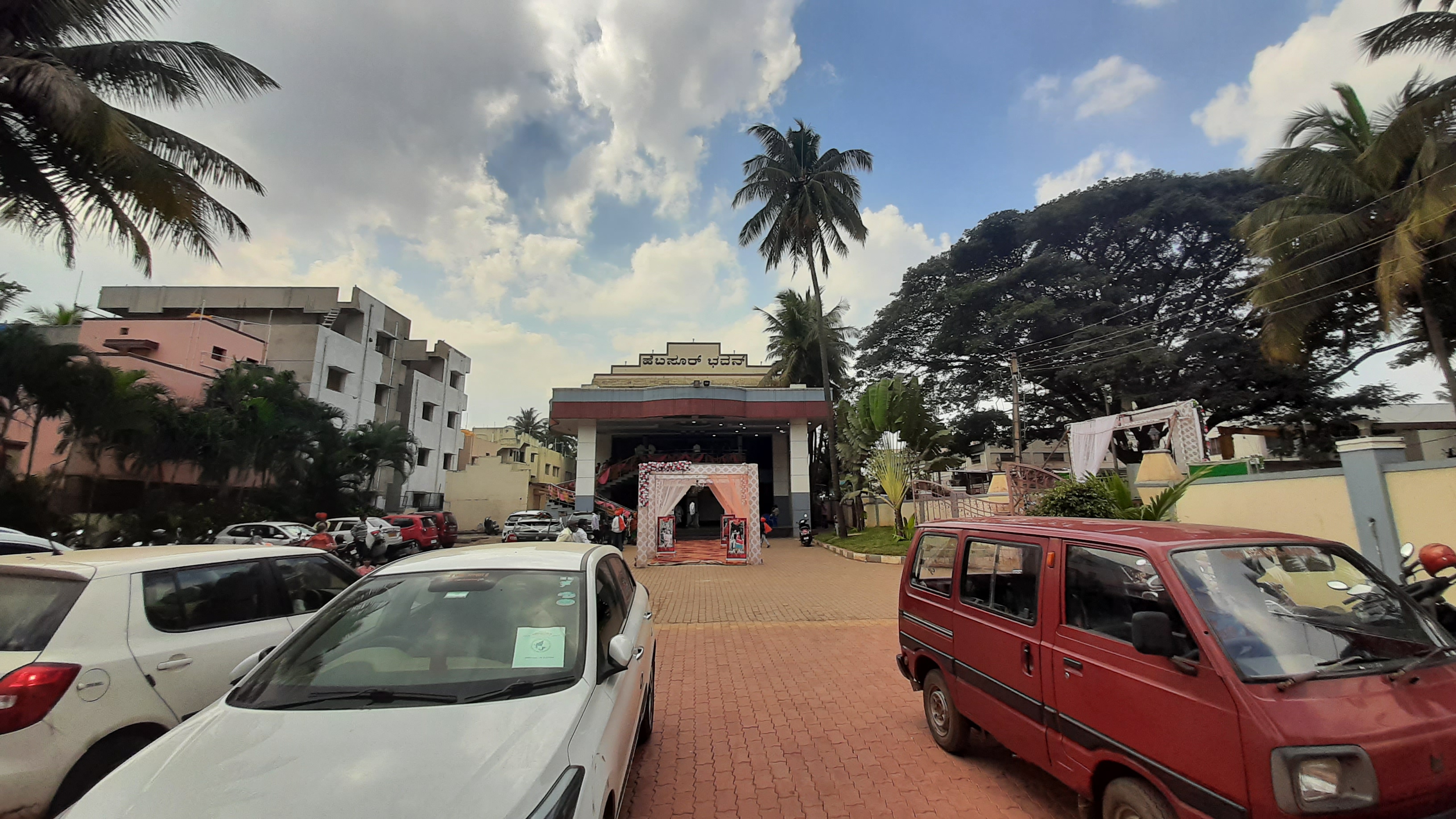 Hebsur Banquets, Hebsur Bhavan, Hubballi — photo 4