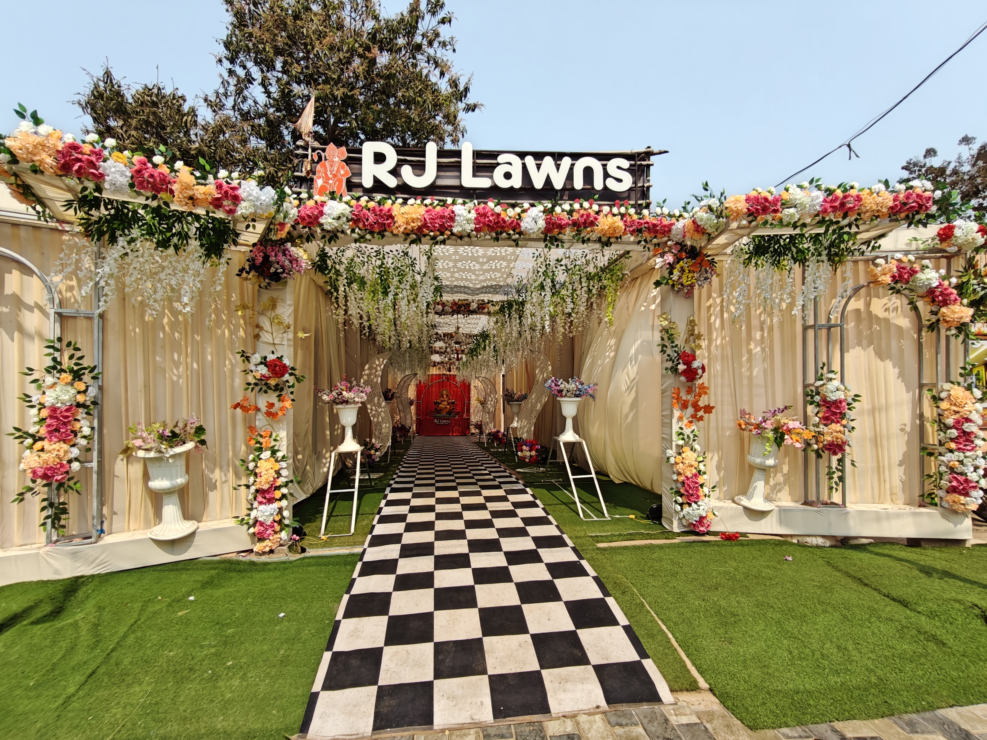 RJ Lawns - Marriage Mandap & Banquet Hall, Bhubaneswar — photo 2