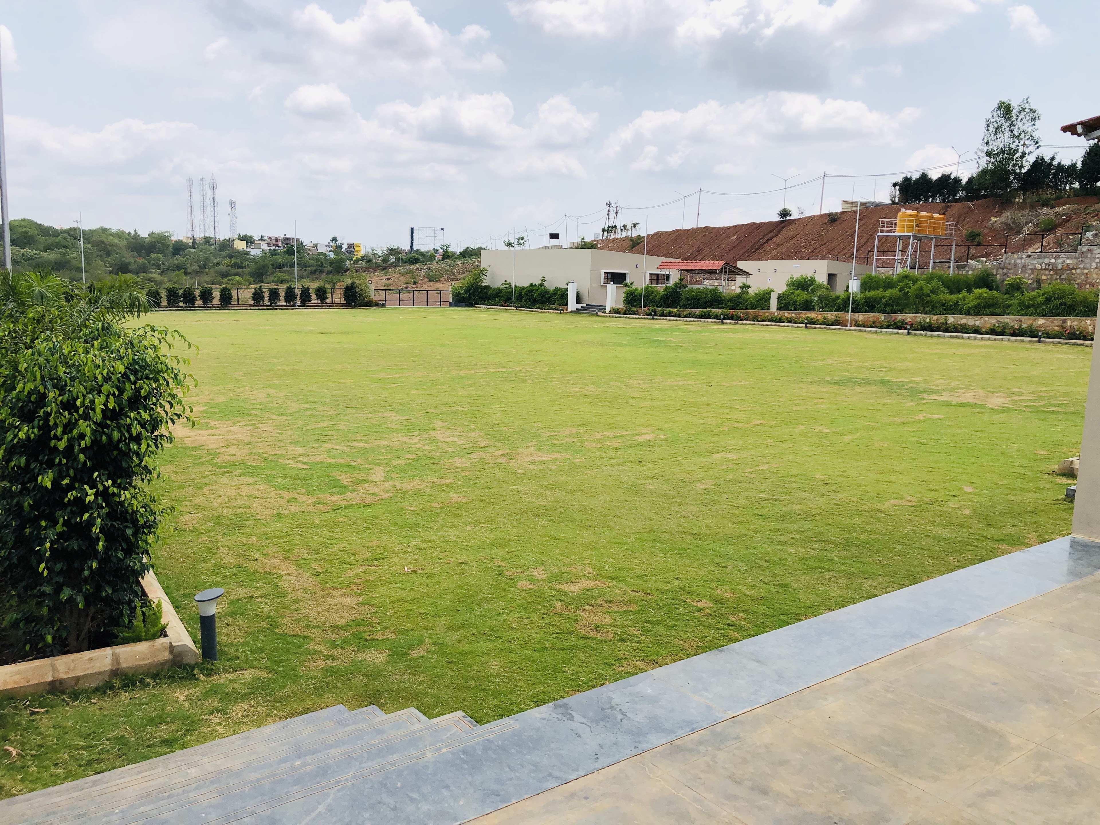 Miskin Lawns & Convention, Hubballi — photo 4