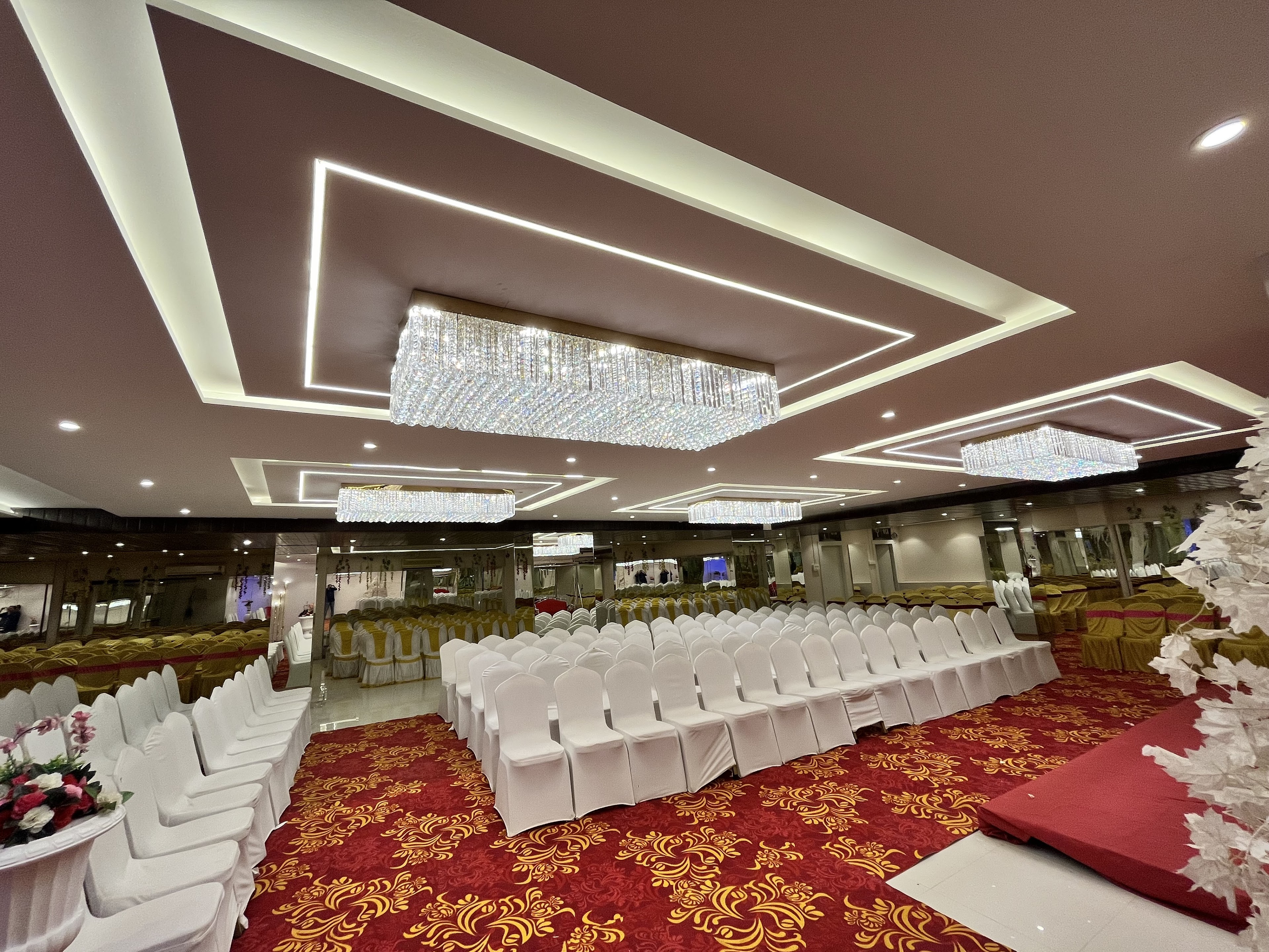 Galaxy Club & Hotel, Vijayapura — photo 9