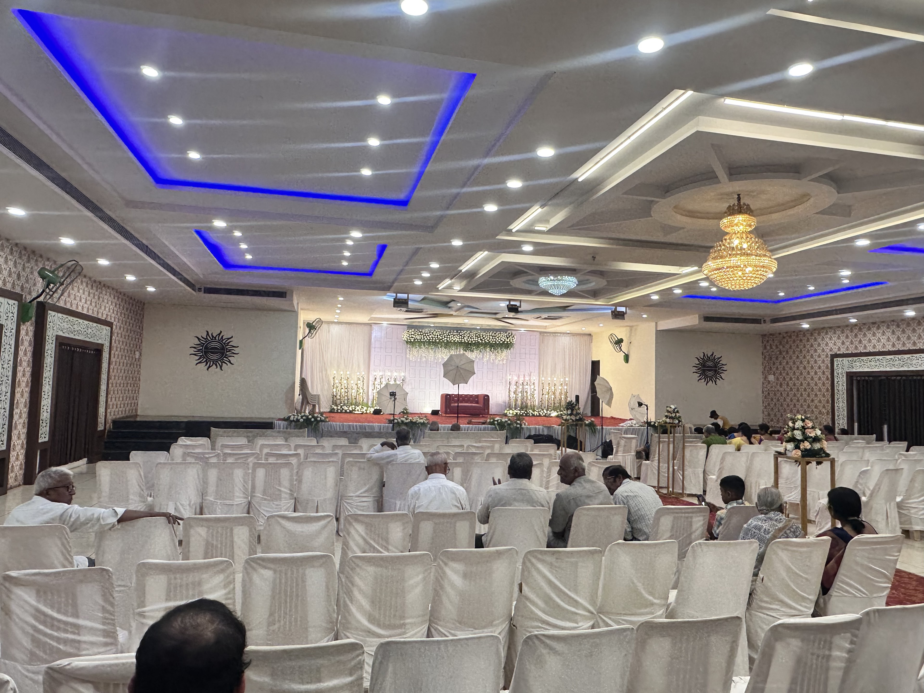 Shubhodaya AC Convention Hall, Hubballi — photo 1