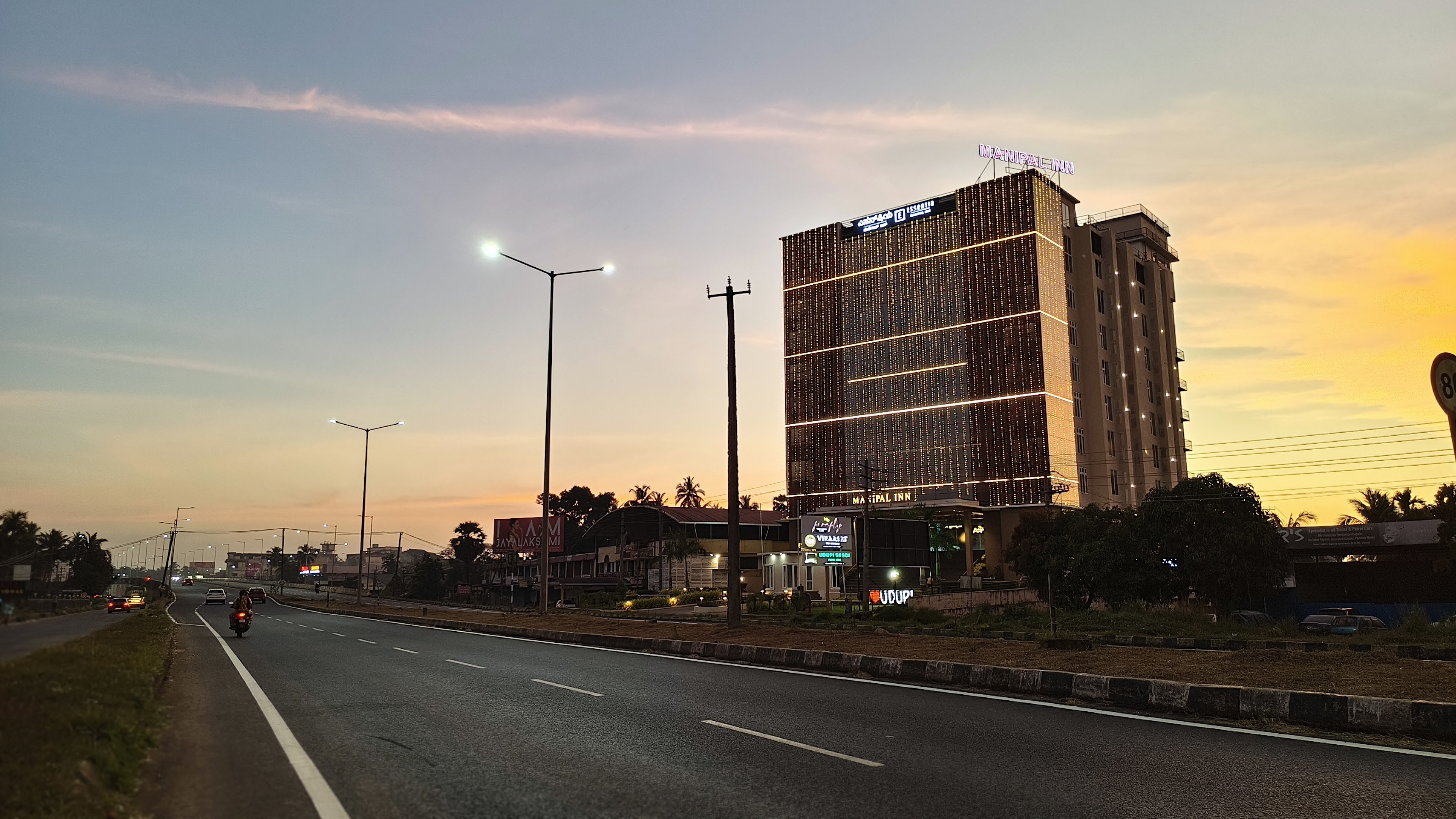 Essentia Manipal Inn Udupi, Udupi — photo 1