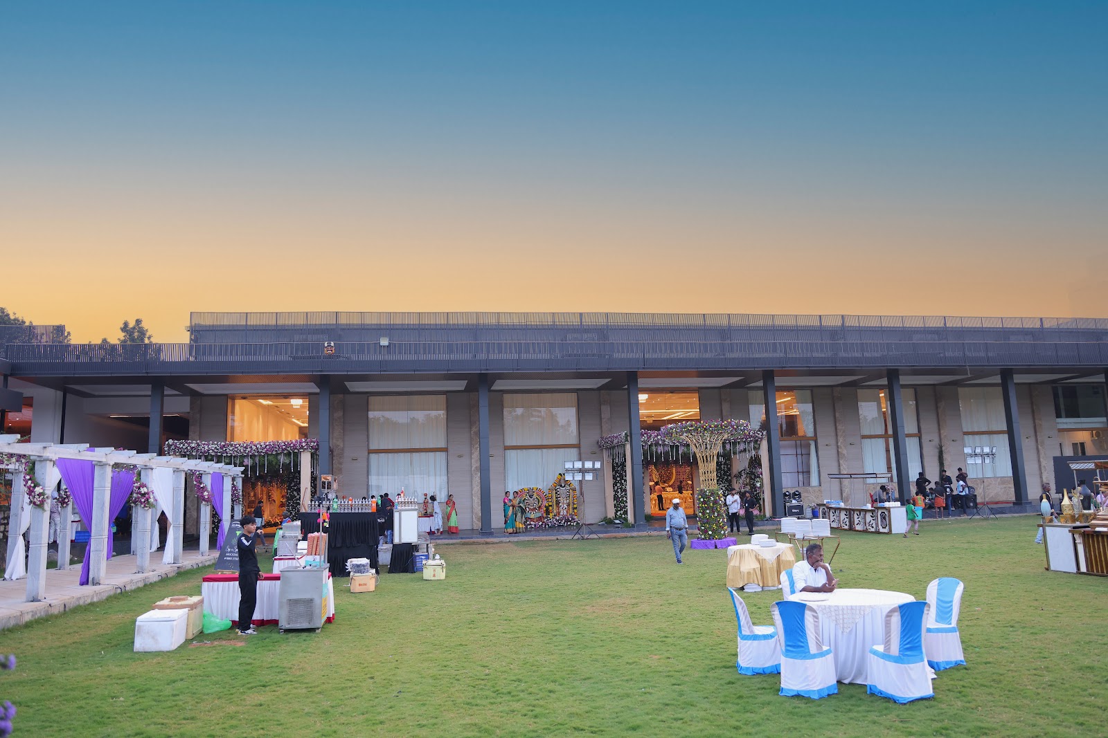 Chaitrashree Royal Banquet | Meridian By The Lawns - Luxury Weddings & Events Venue, Bengaluru — photo 8