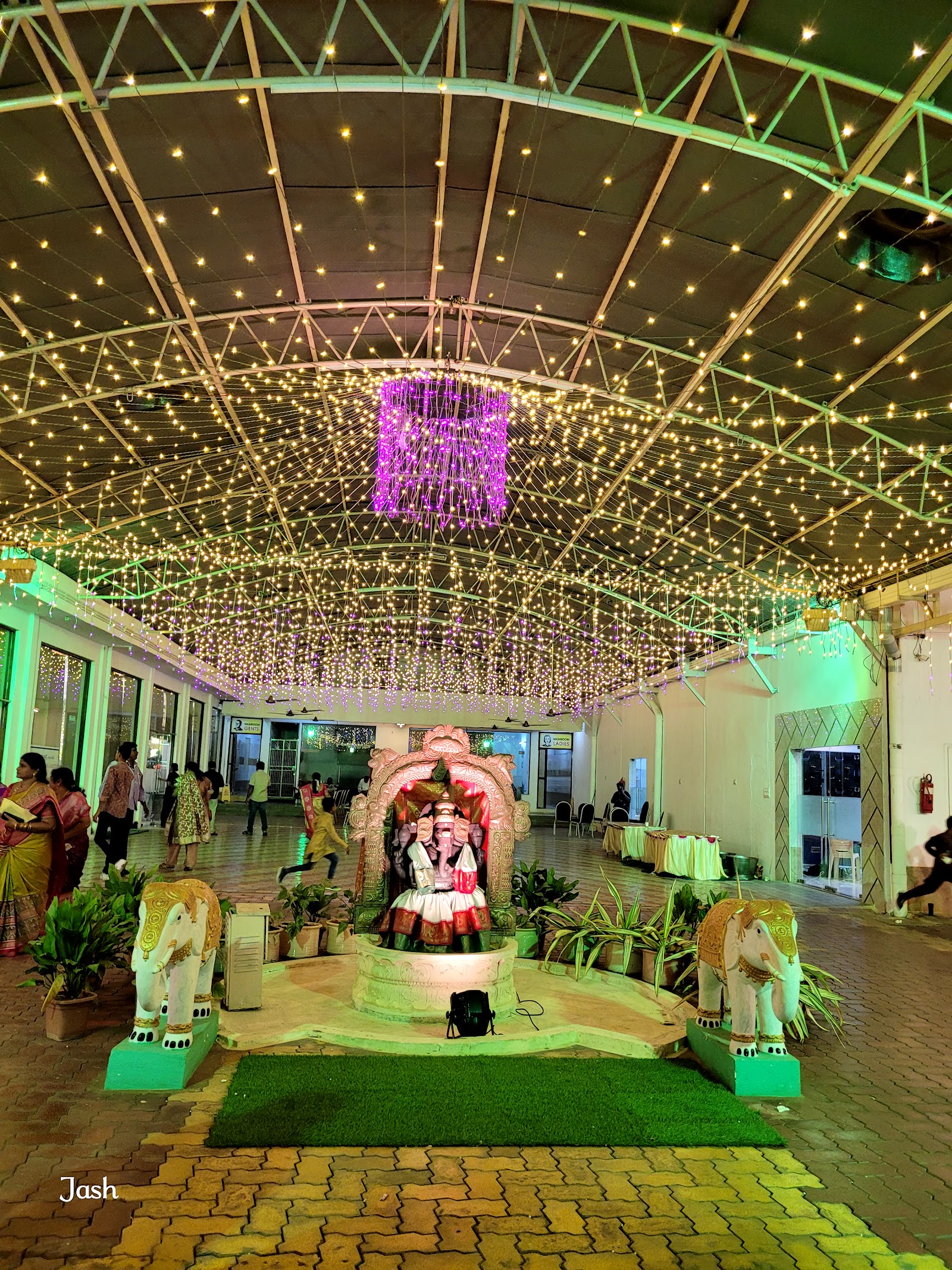 Shri Lakshmi Narasimha Gardens (Kalyana Vedika), Vijayawada — photo 4