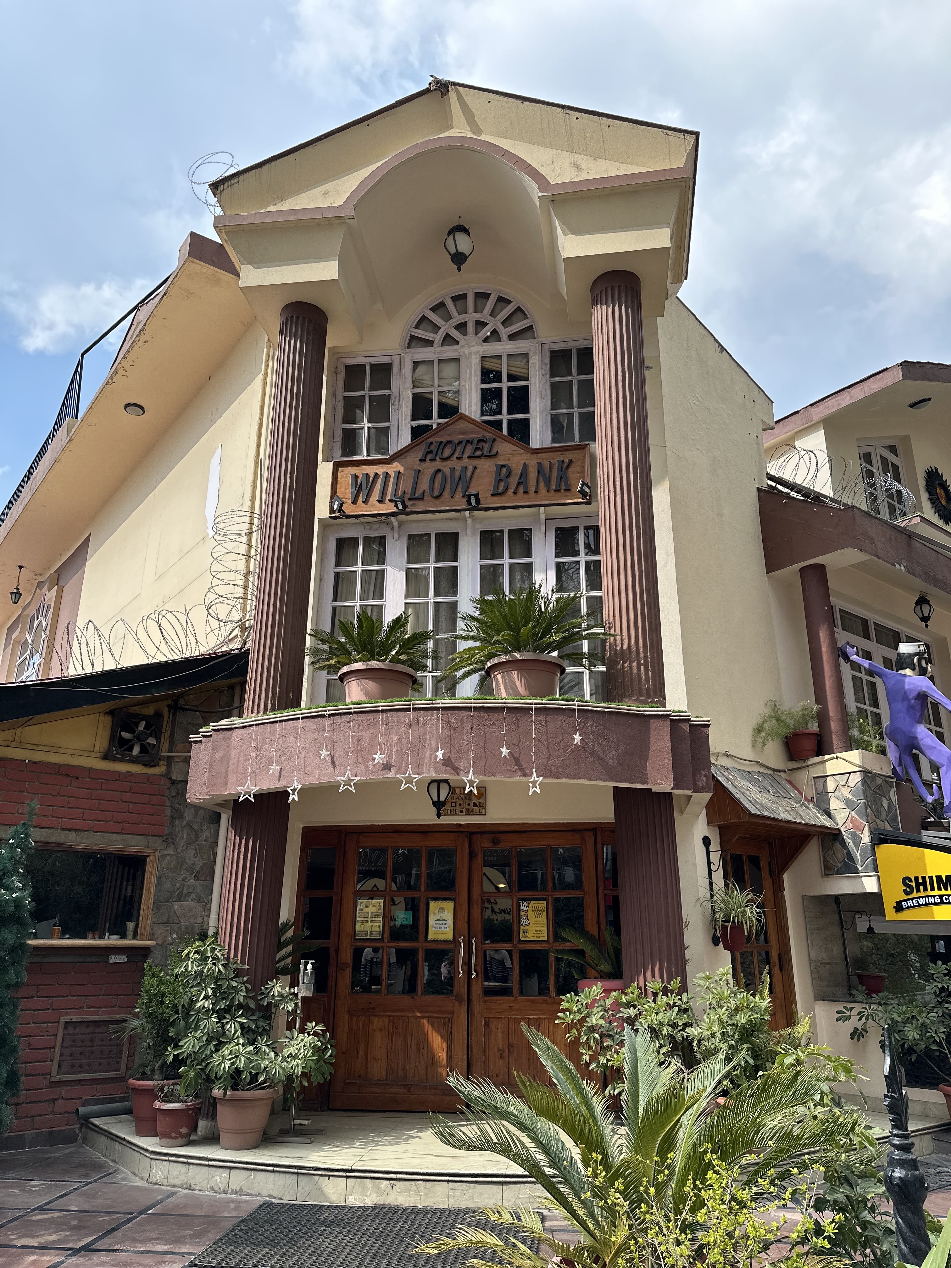 Hotel Willow Banks- Boutique 4 star Hotel on the Mall Road Shimla, Shimla — photo 8