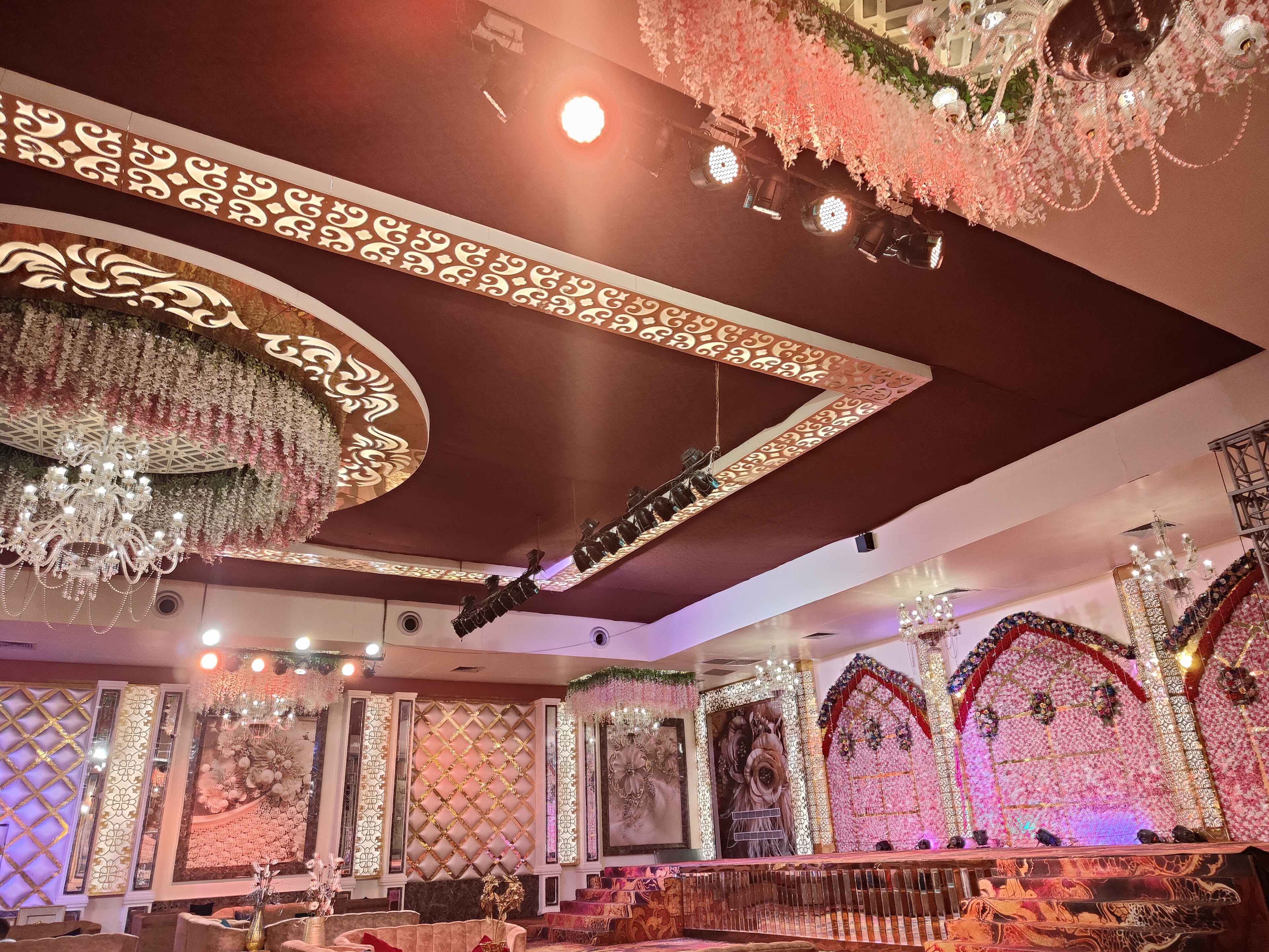 Riviera, Meerut — photo 1