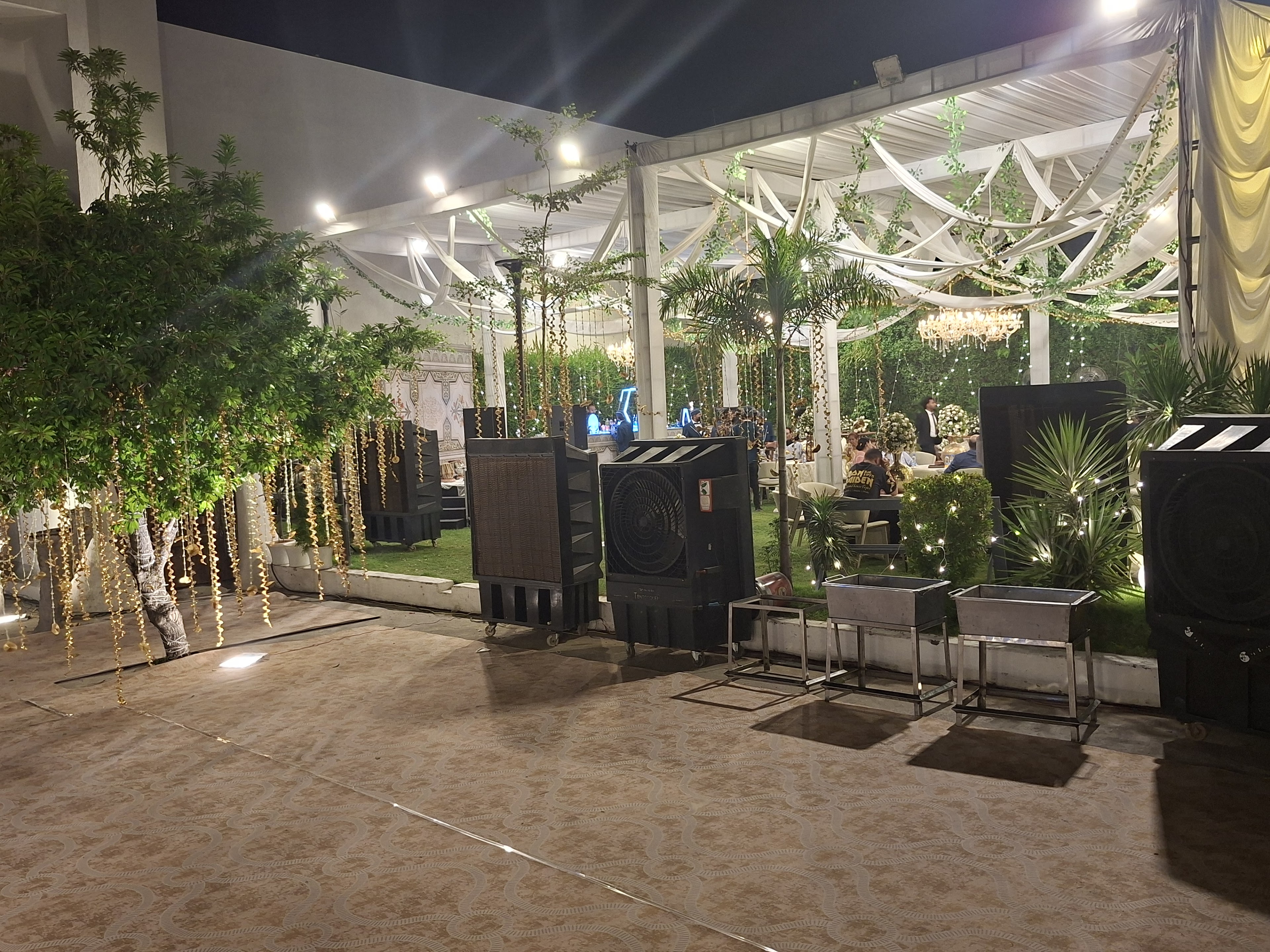Sapadu & catering guide in Udaipur