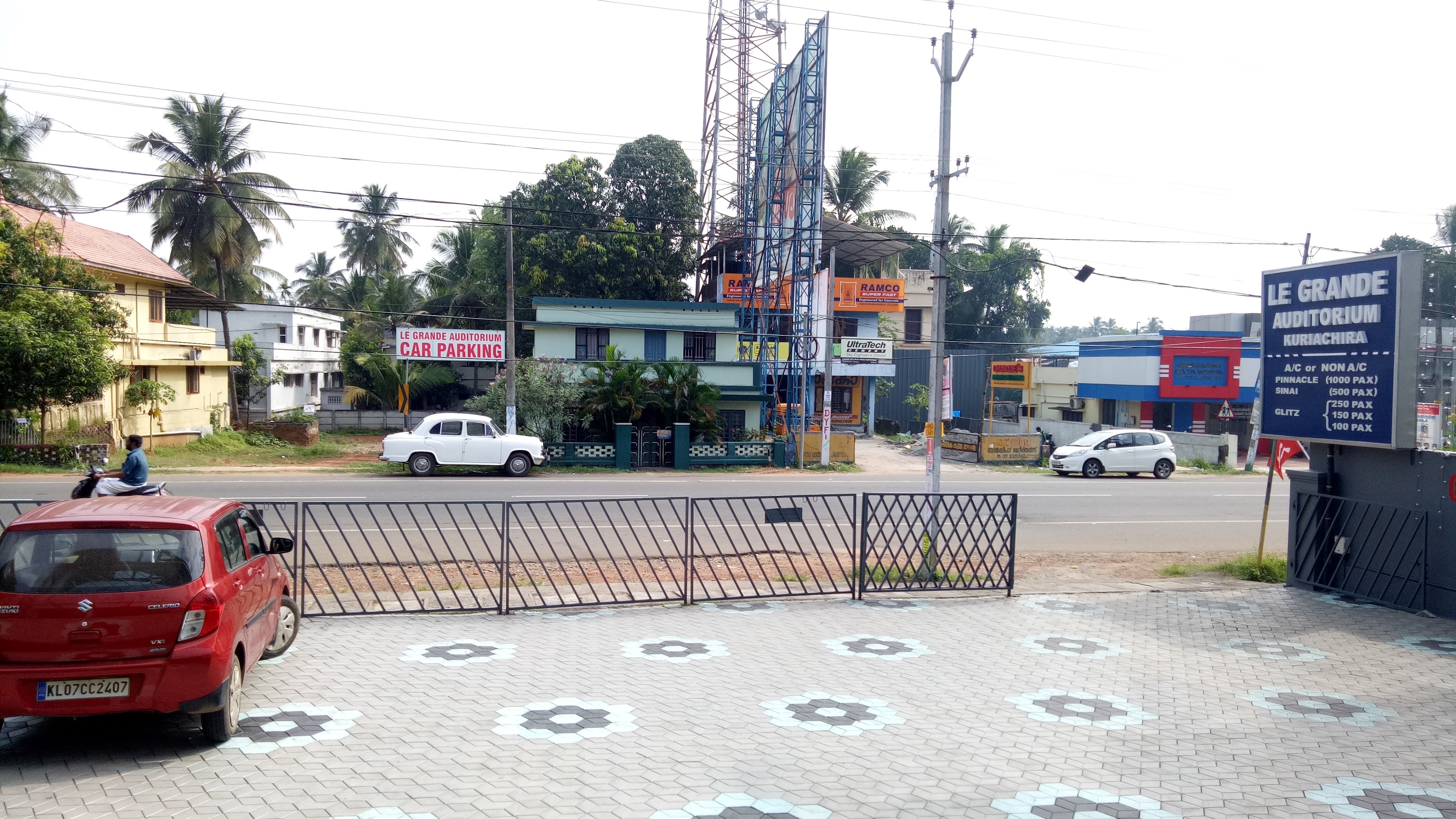 Le Grande, Thrissur — photo 8