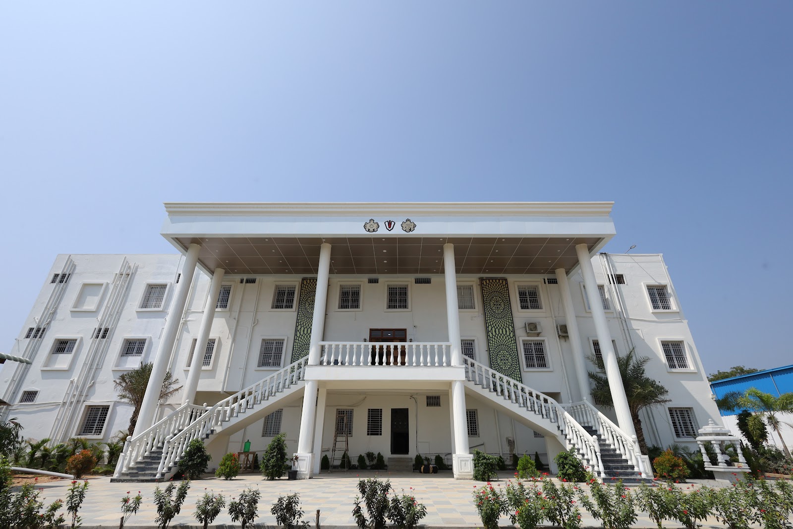 JDR Gardens, Tirupati — photo 1